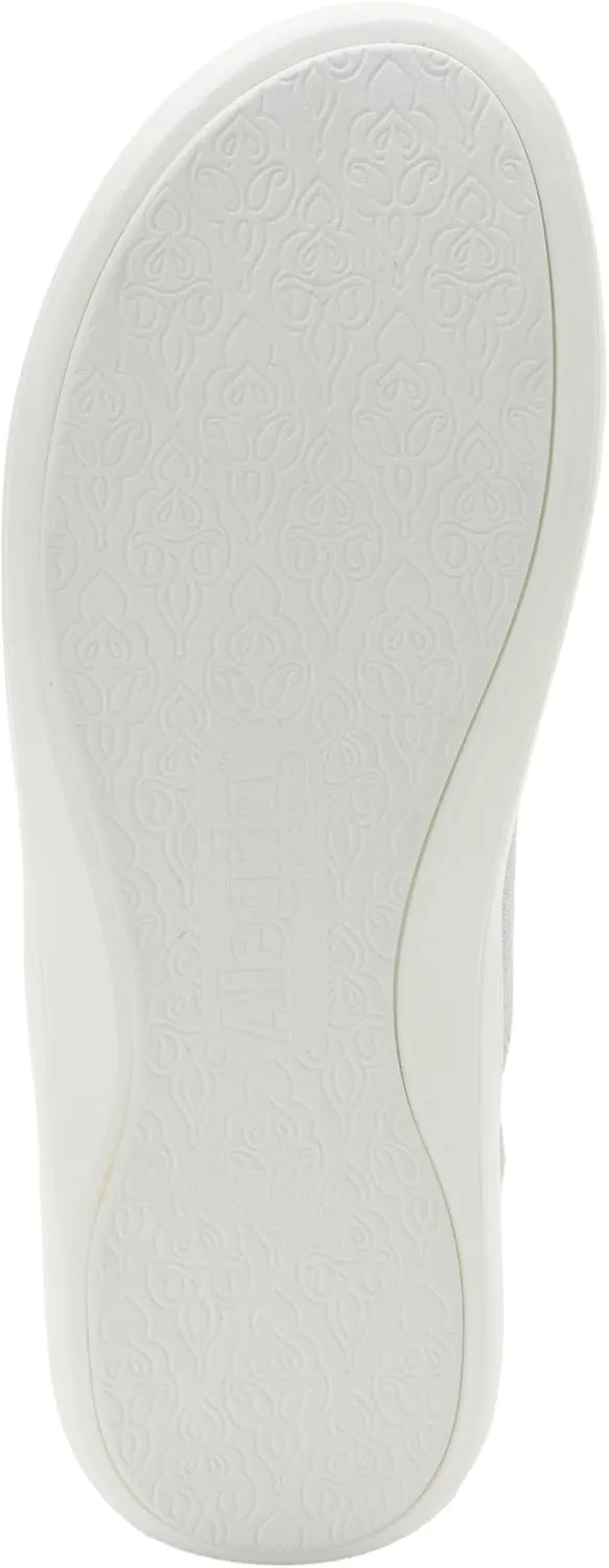 Alegria Steadie - Timeless Comfort, Arch Support and Style - Slip On Knit Lighweight Women's Shoe for Everyday Elegance and Slip-Resistant - Nursing, Healthcare and Hospitality Professionals
