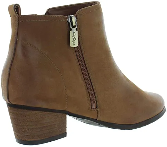 Aqua College Womens Isla Closed Toe Ankle Fashion Boots, Cognac Nubuck, Size 9.5