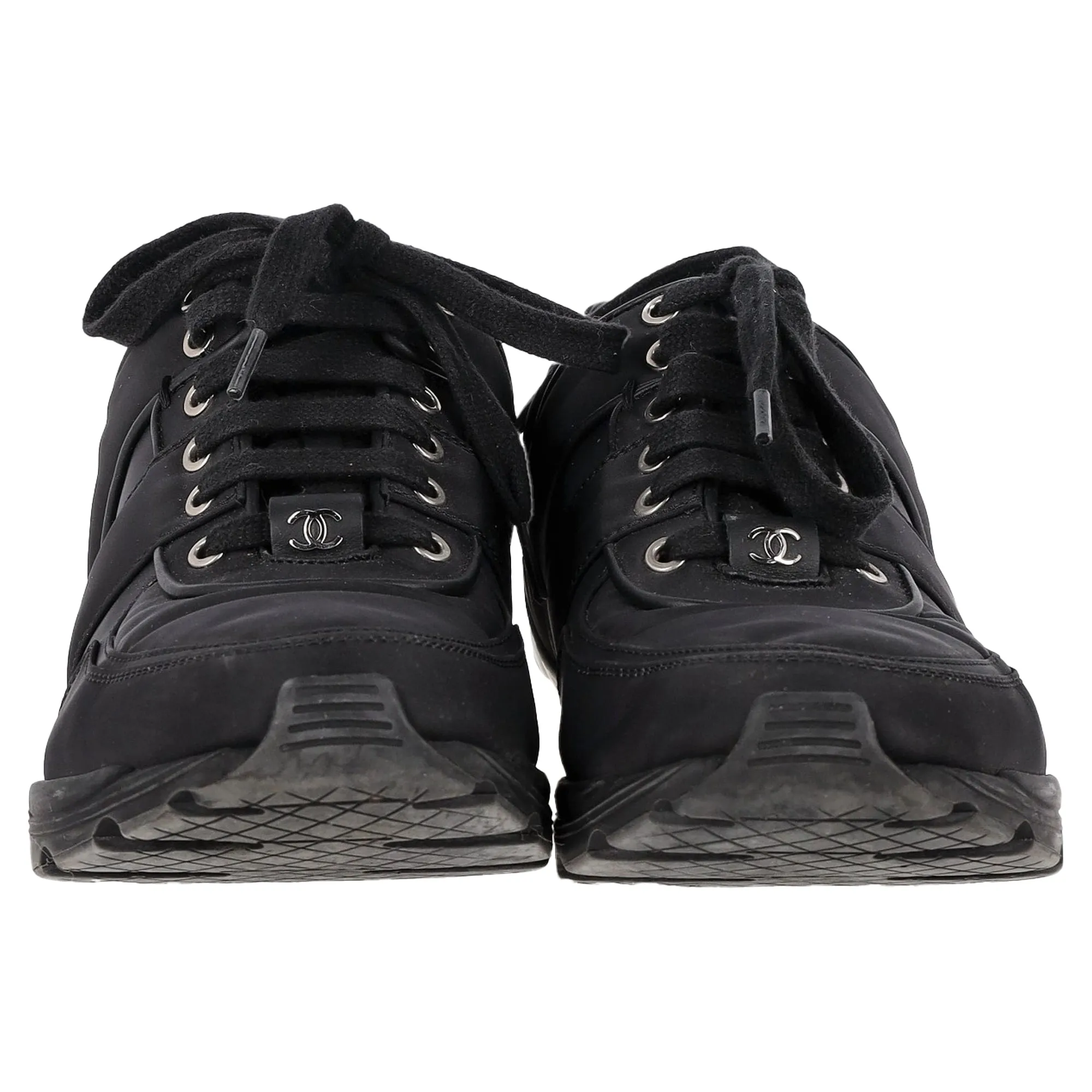 Chanel sneaker
