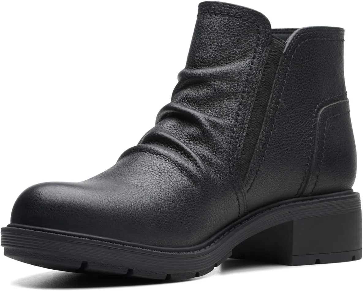 Clarks Women's Hearth Dove Ankle Boot