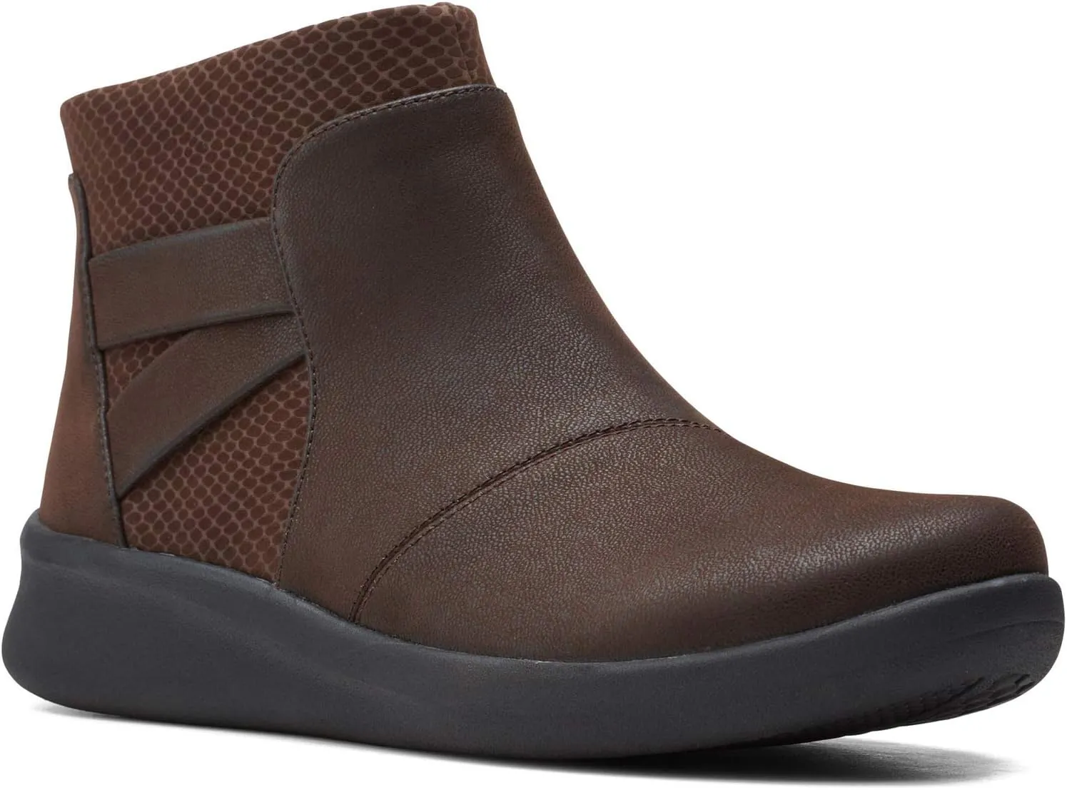 Clarks Women's Sillian 2.0 Hi Ankle Boot