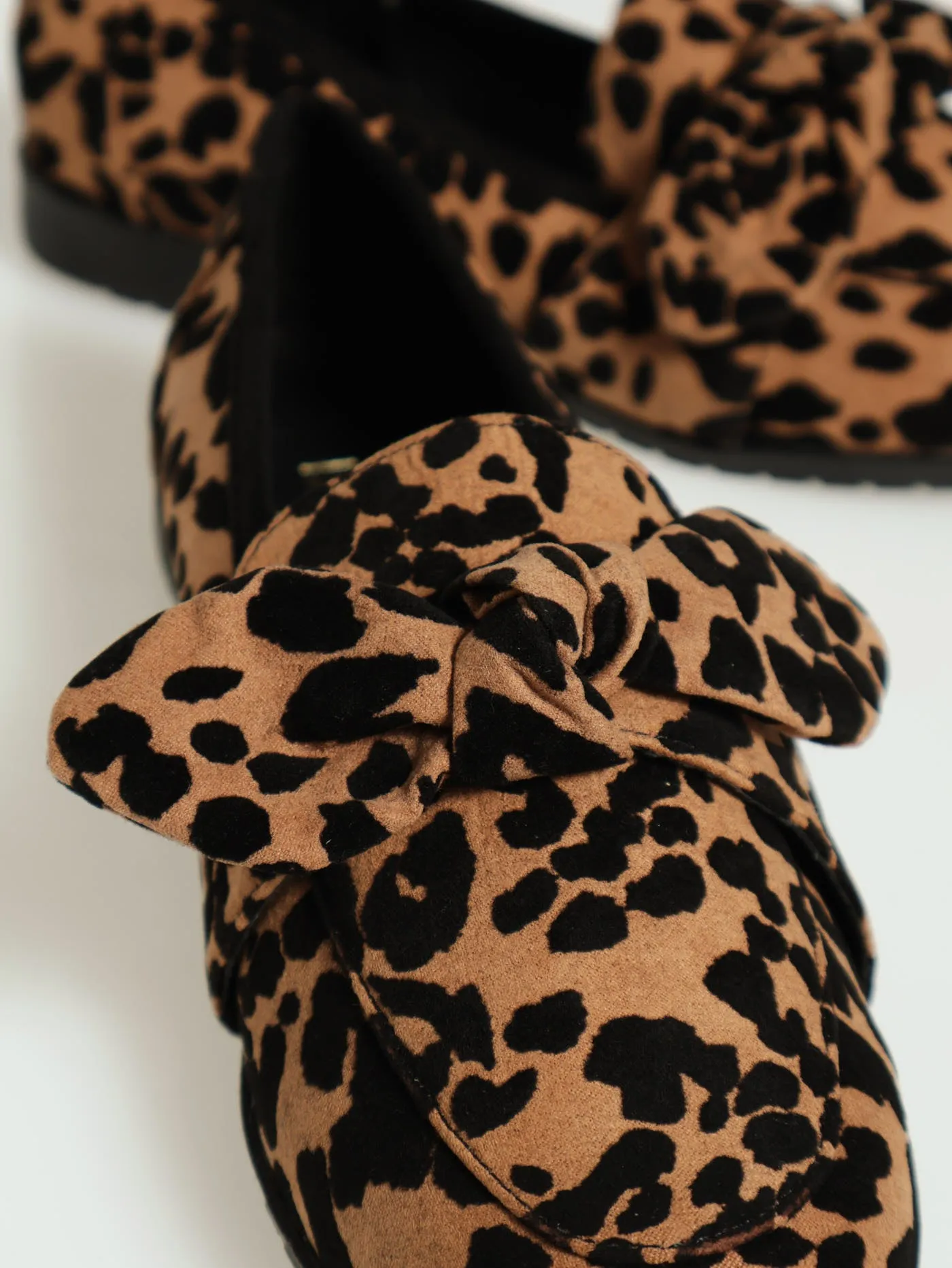 Classic Leopard Embossed Loafer With Bow - Animal