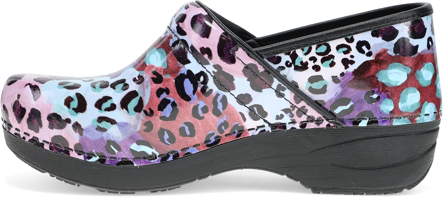 Dansko XP 2.0 Clogs - Lightweight Slip-Resistant Footwear for Comfort and Support - Ideal for Long Standing Professionals - Food Service, Healthcare Professionals