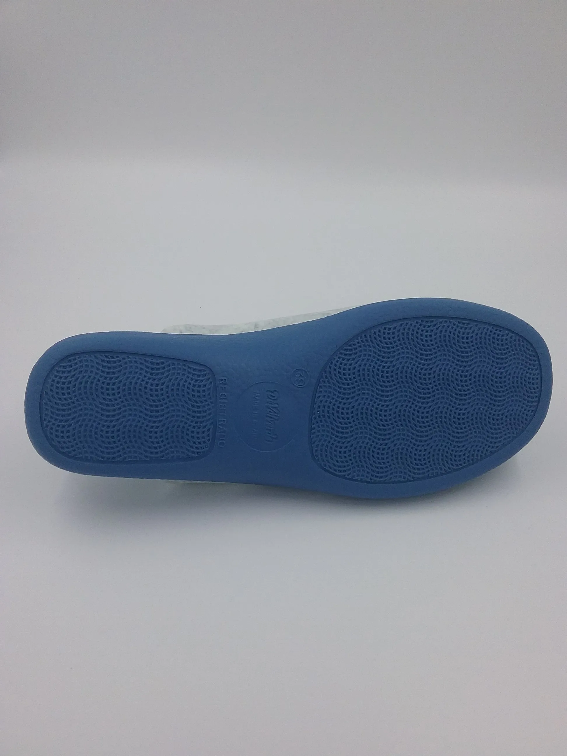 DeValverde 118 Slipper