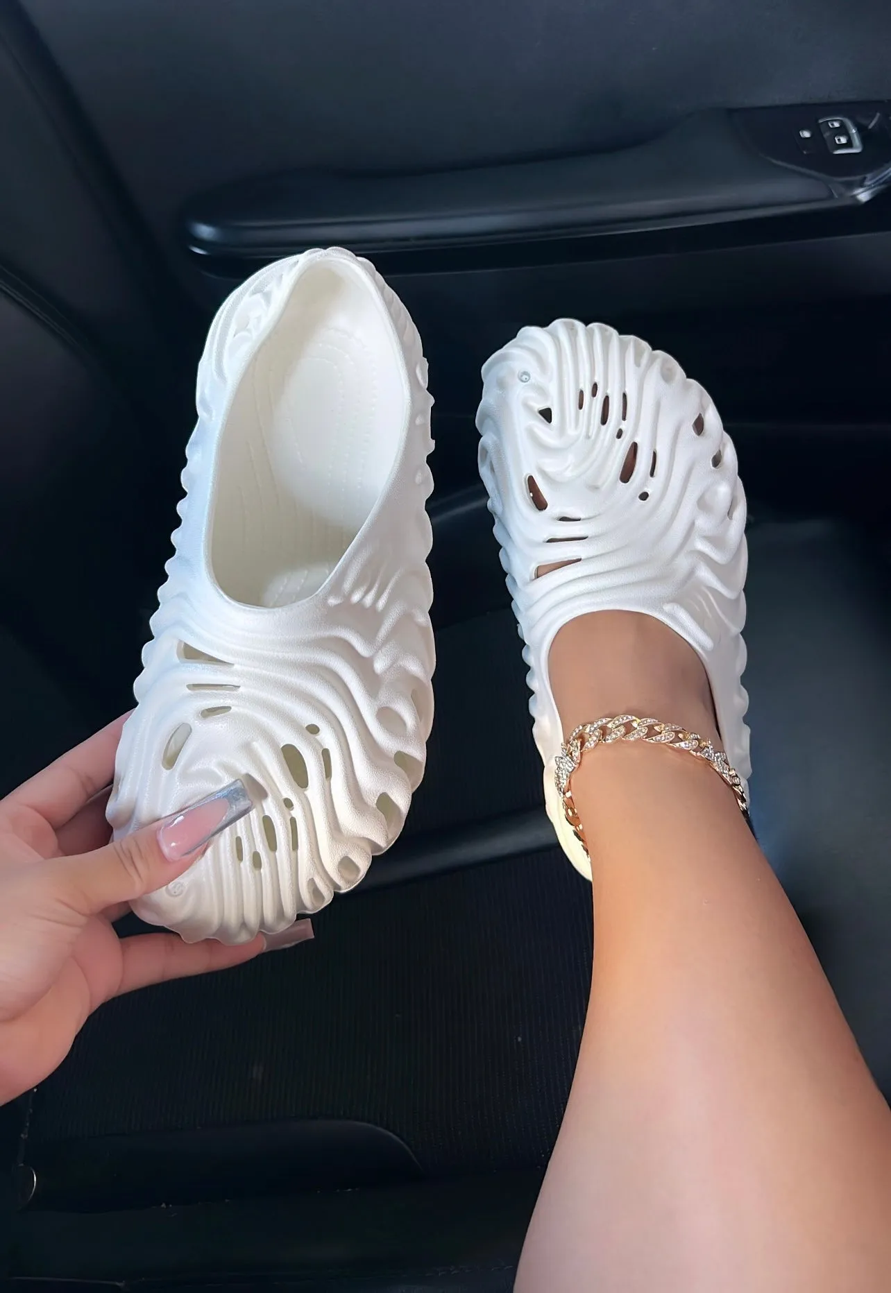 everyday clogs
