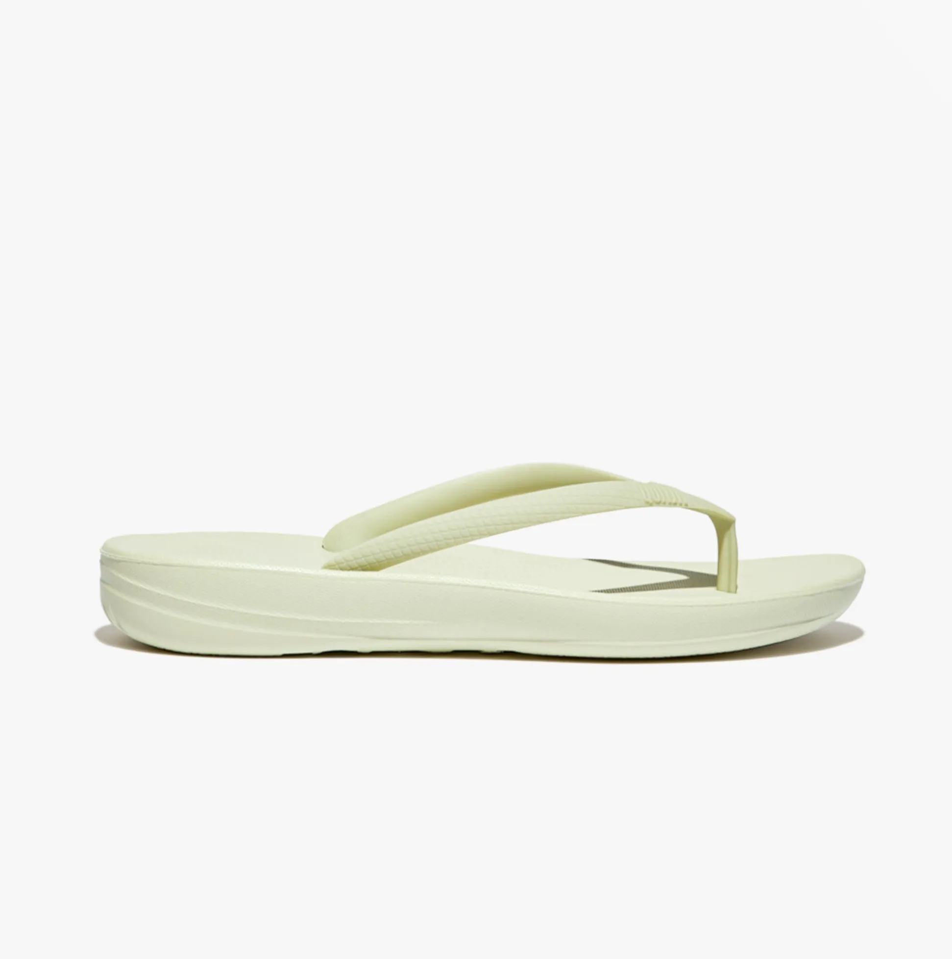 FitFlop IQUSHION ERGONOMIC Womens Toe Post Sandals Minty Green