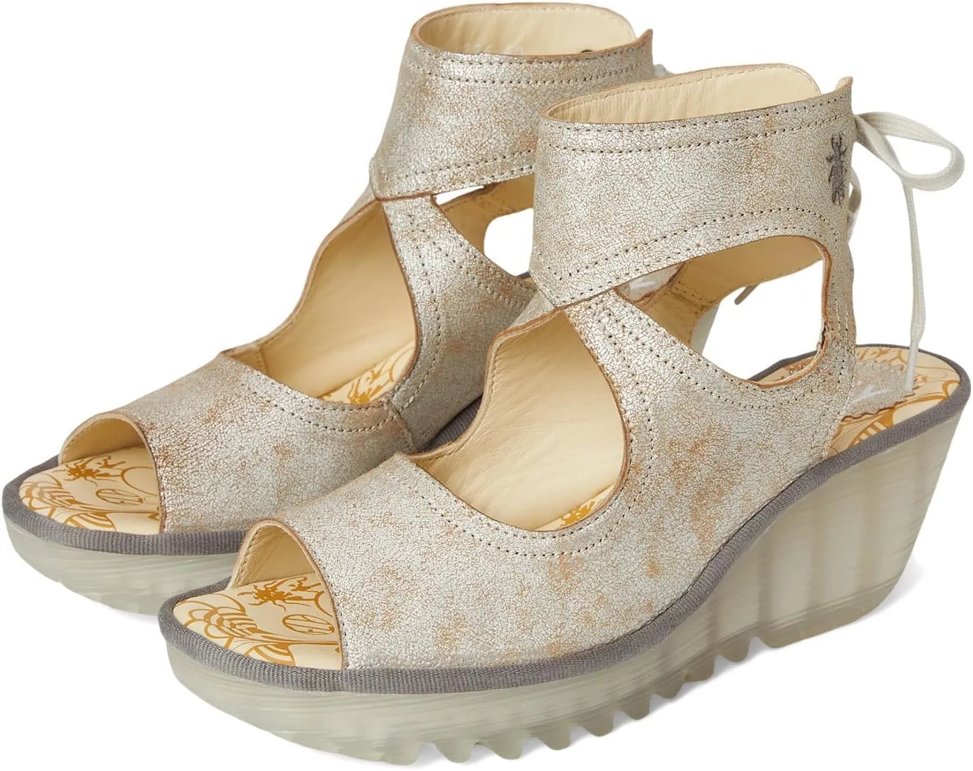 FLY London Women's Yulp571fly Wedge Sandal