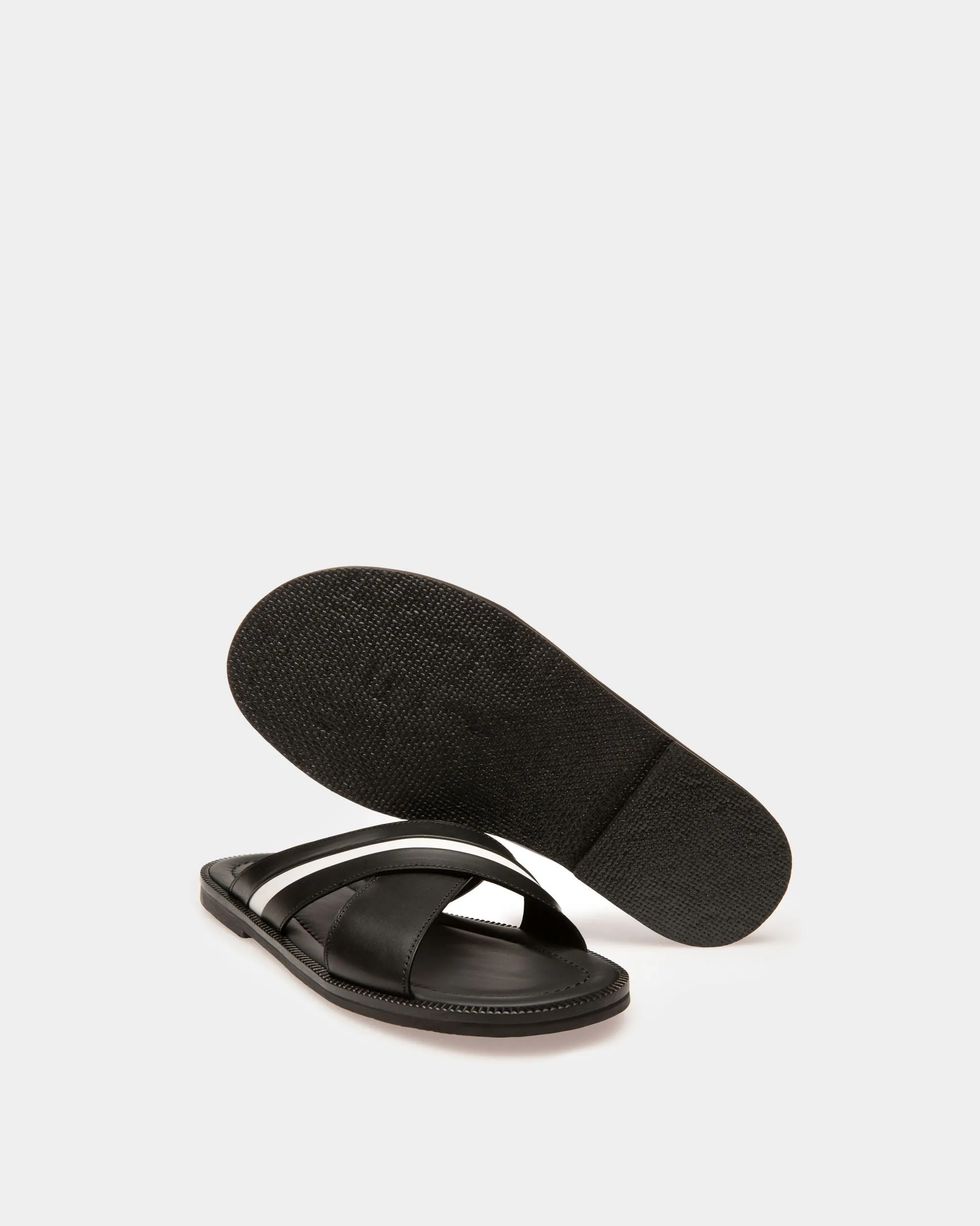 Jaabir Leather Sandals In Black