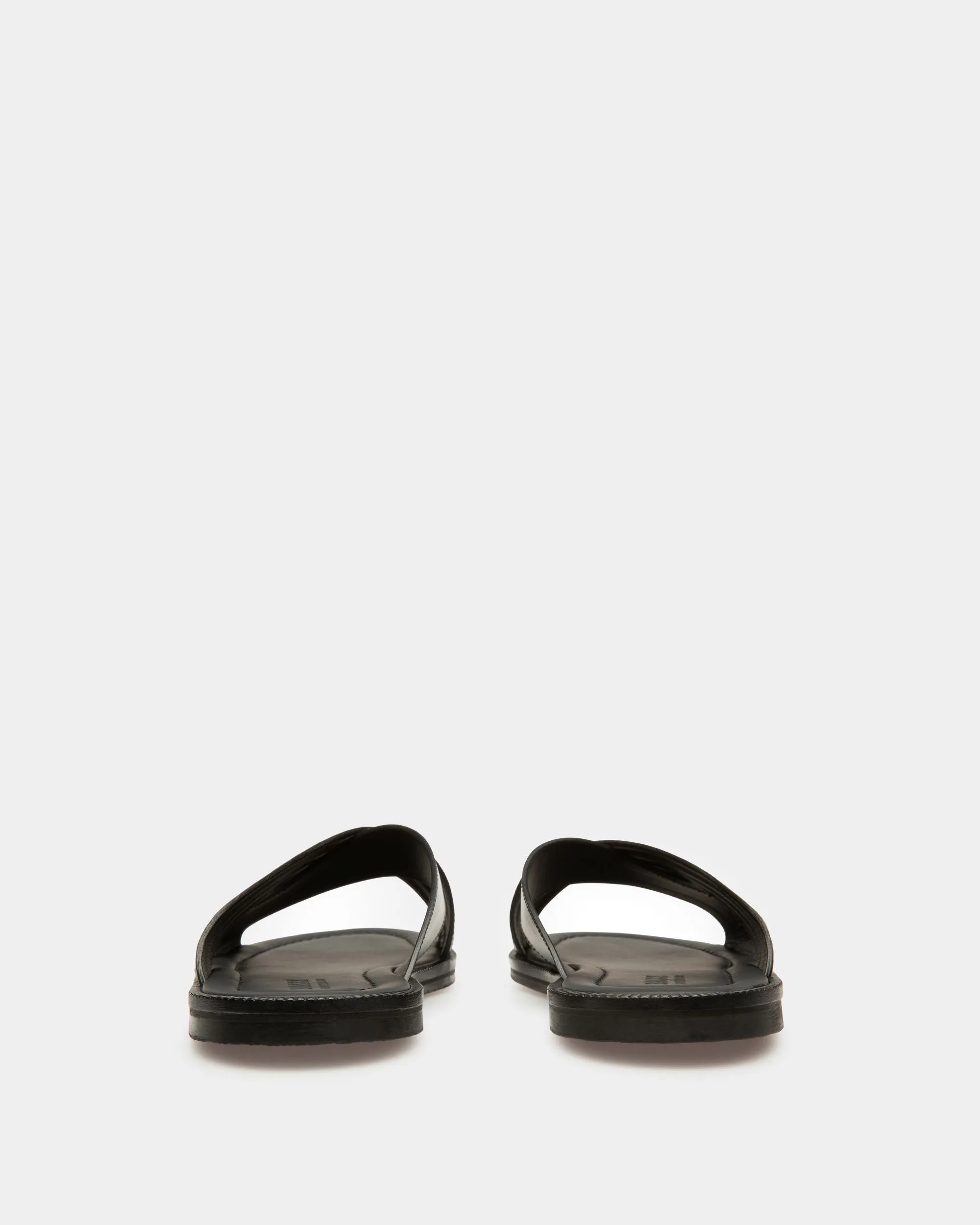 Jaabir Leather Sandals In Black