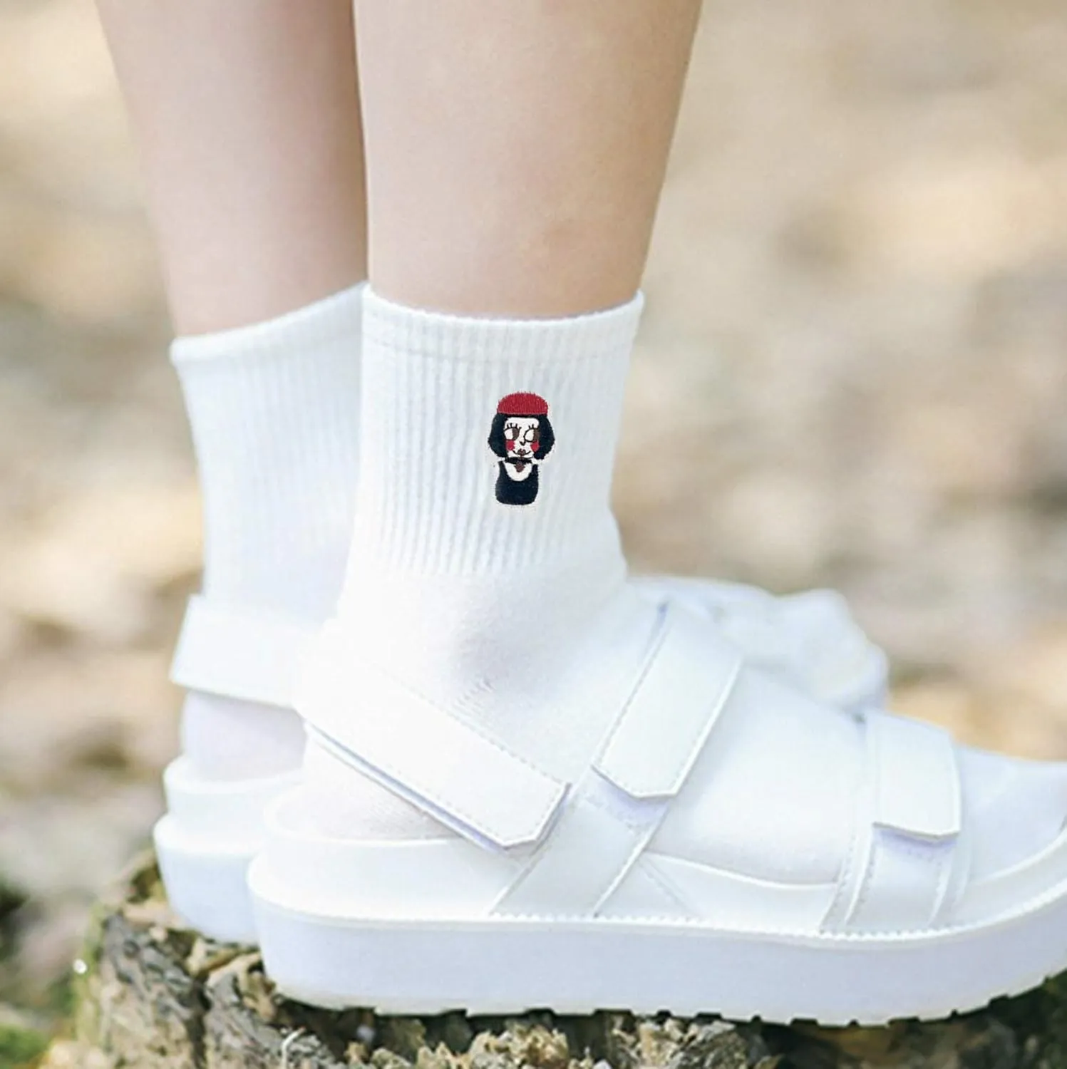 Jinny's Shoppe Women’s Novelty Cute Crew Socks – 4/5 Pairs Colorful Soft Cozy Lovely Cotton Socks for Everyday Casual Wear