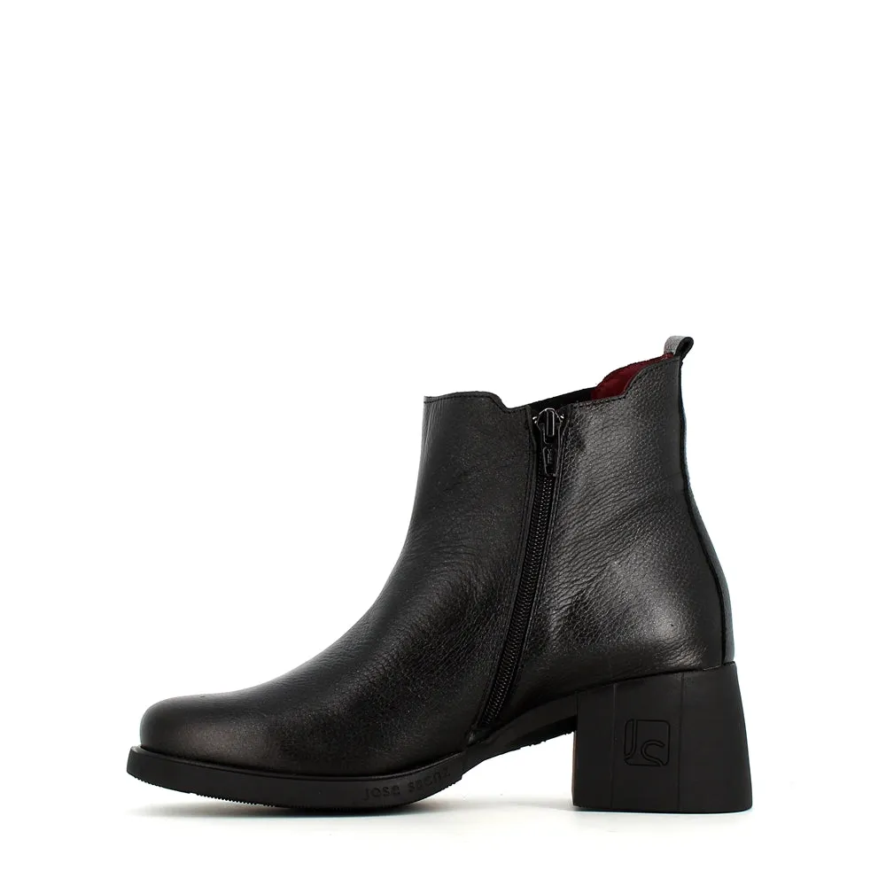 Jose Saenz Chelsea Ankle Boot Black