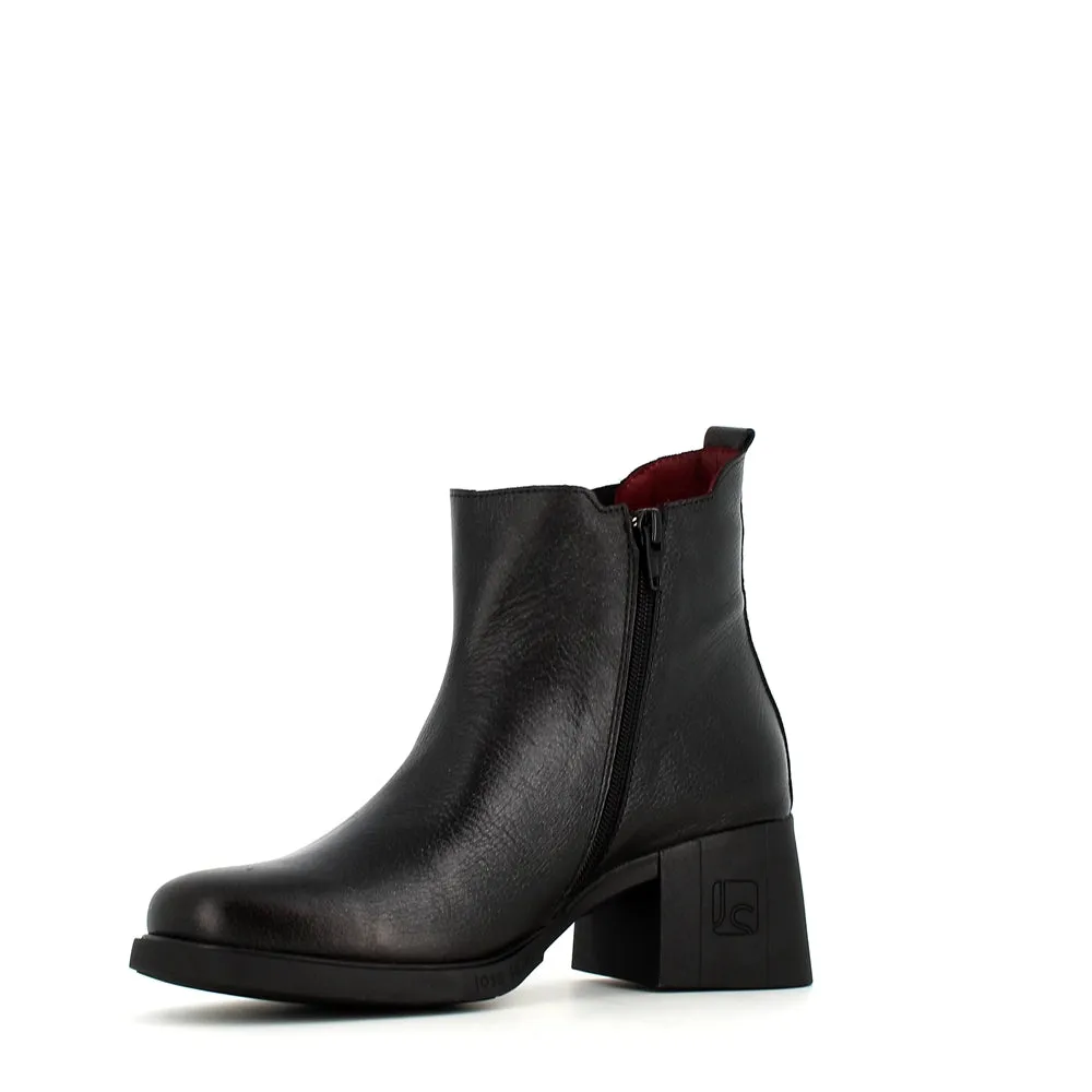 Jose Saenz Chelsea Ankle Boot Black