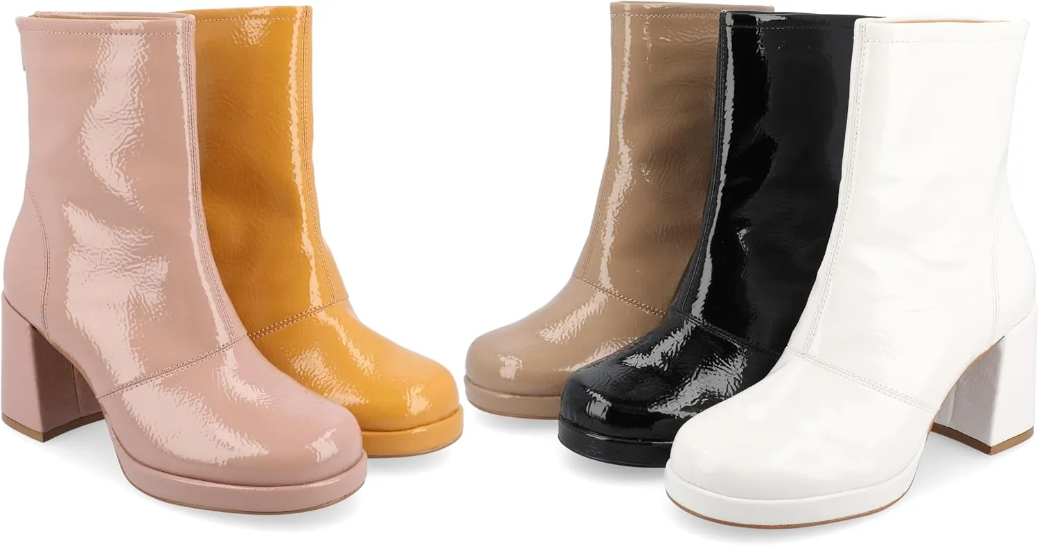 Journee Women's Comfort Foam Aylani Booties