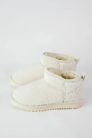 Mutual Sherpa Mini Boot, Cream