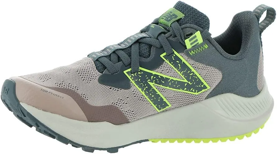 New Balance Women's Dynasoft Nitrel V4 Trail Running Shoe