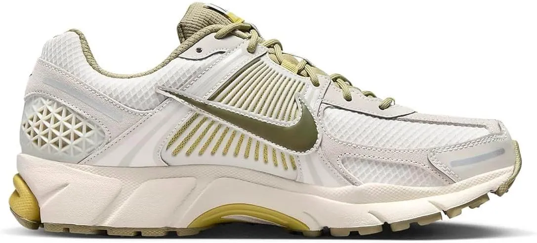 Nike Men's Sneaker