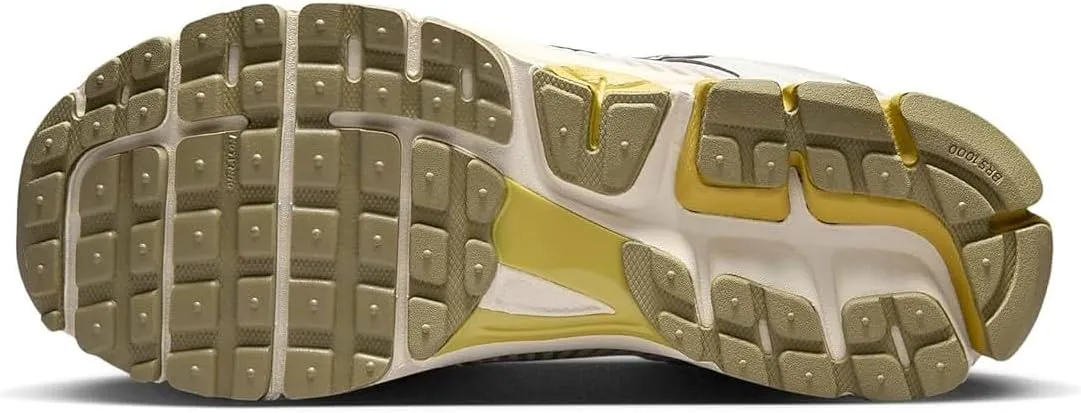 Nike Men's Sneaker