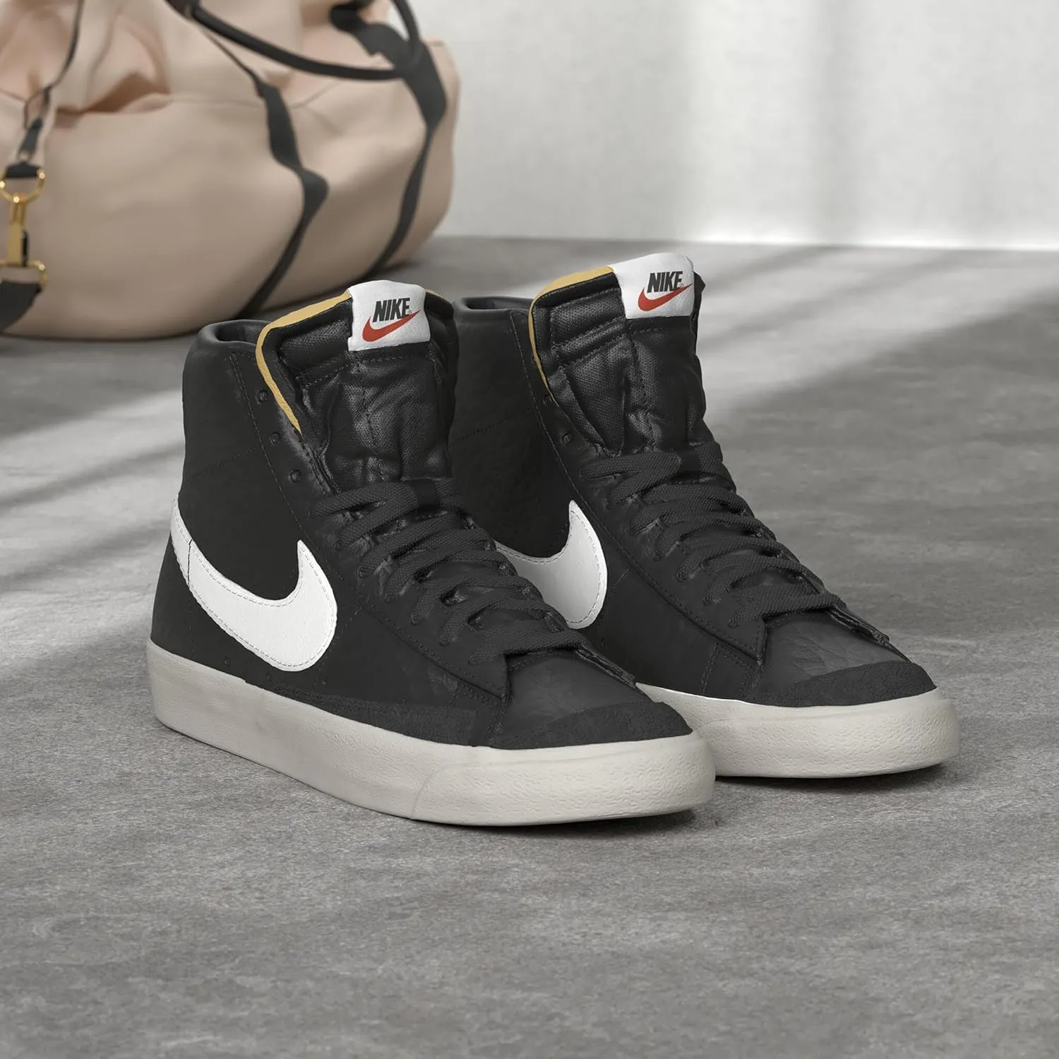 Nike Men's Sneaker