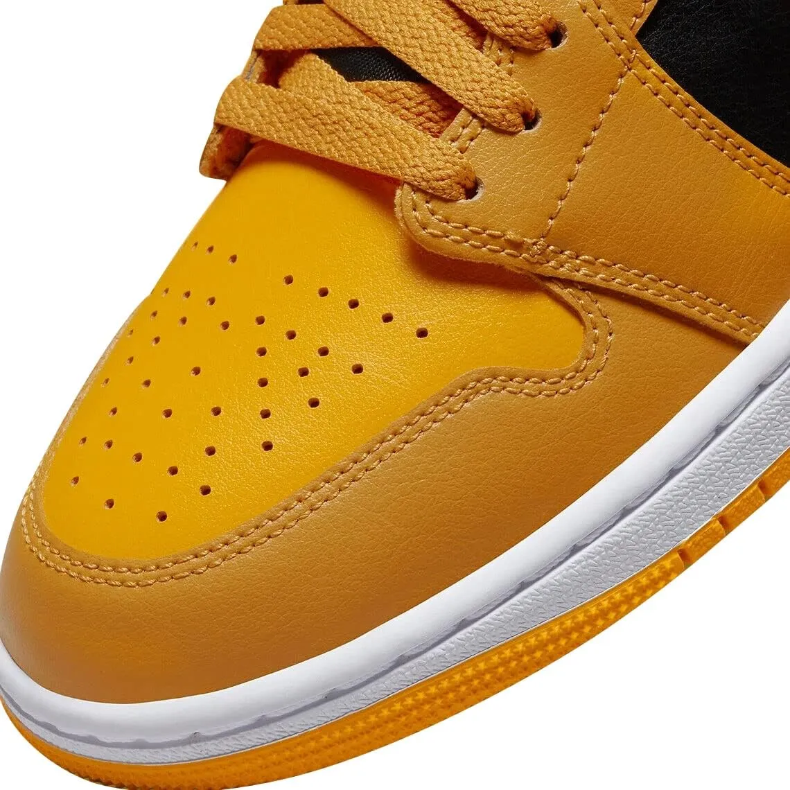 Nike Women's Gymnastics Shoes Sneaker
