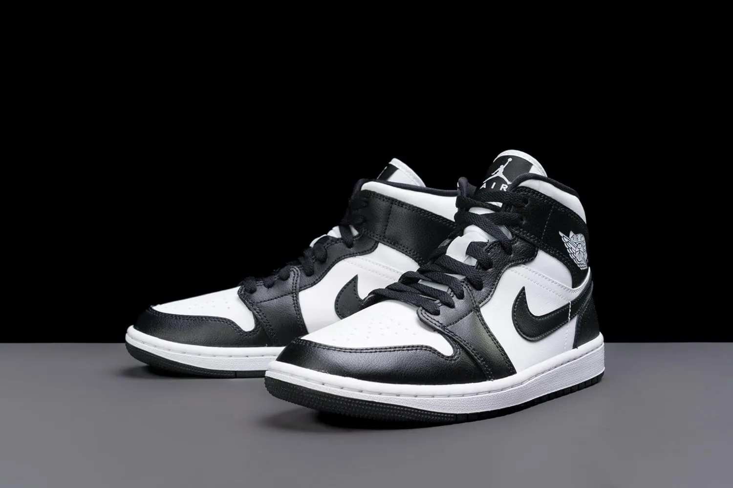Nike Women's Gymnastics Shoes Sneaker