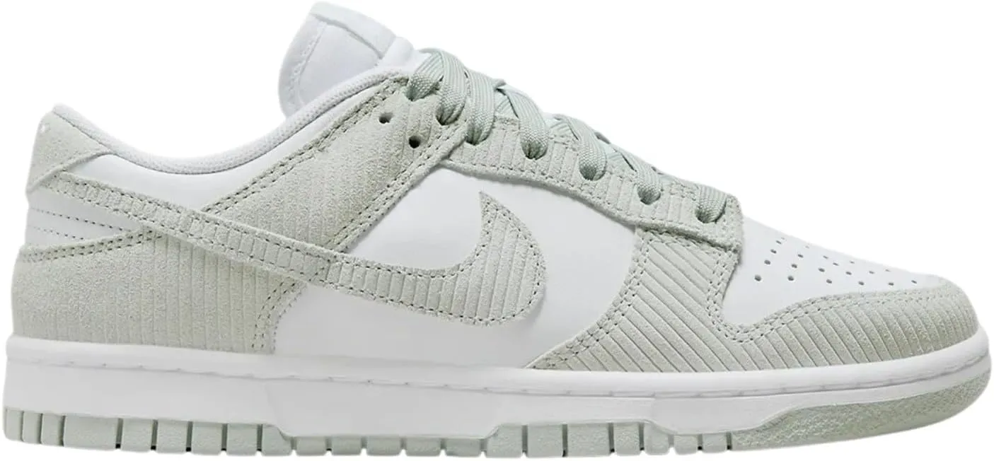 Nike Women's Modern