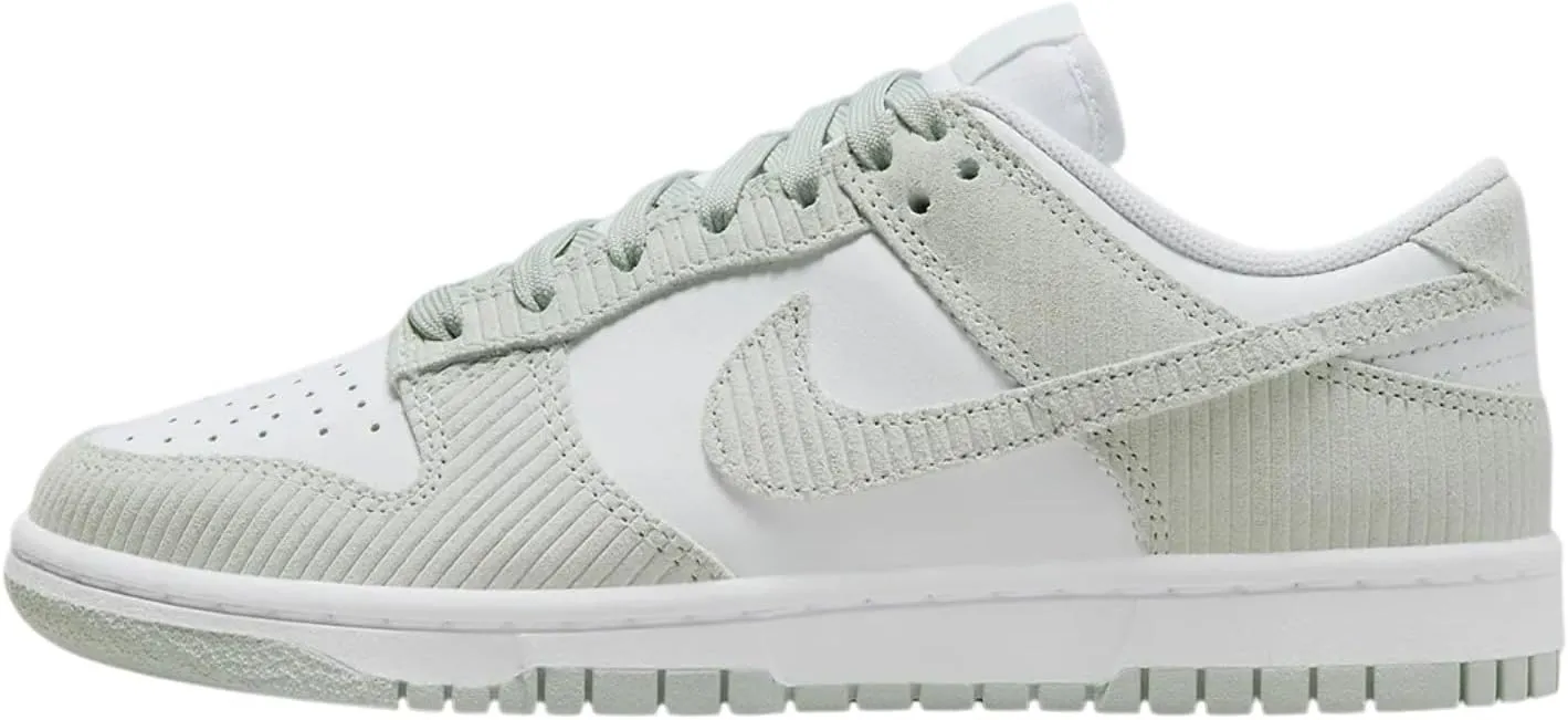 Nike Women's Modern