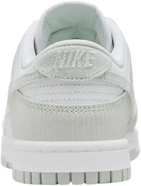 Nike Women's Modern