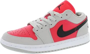 NIKE Women's Sneaker