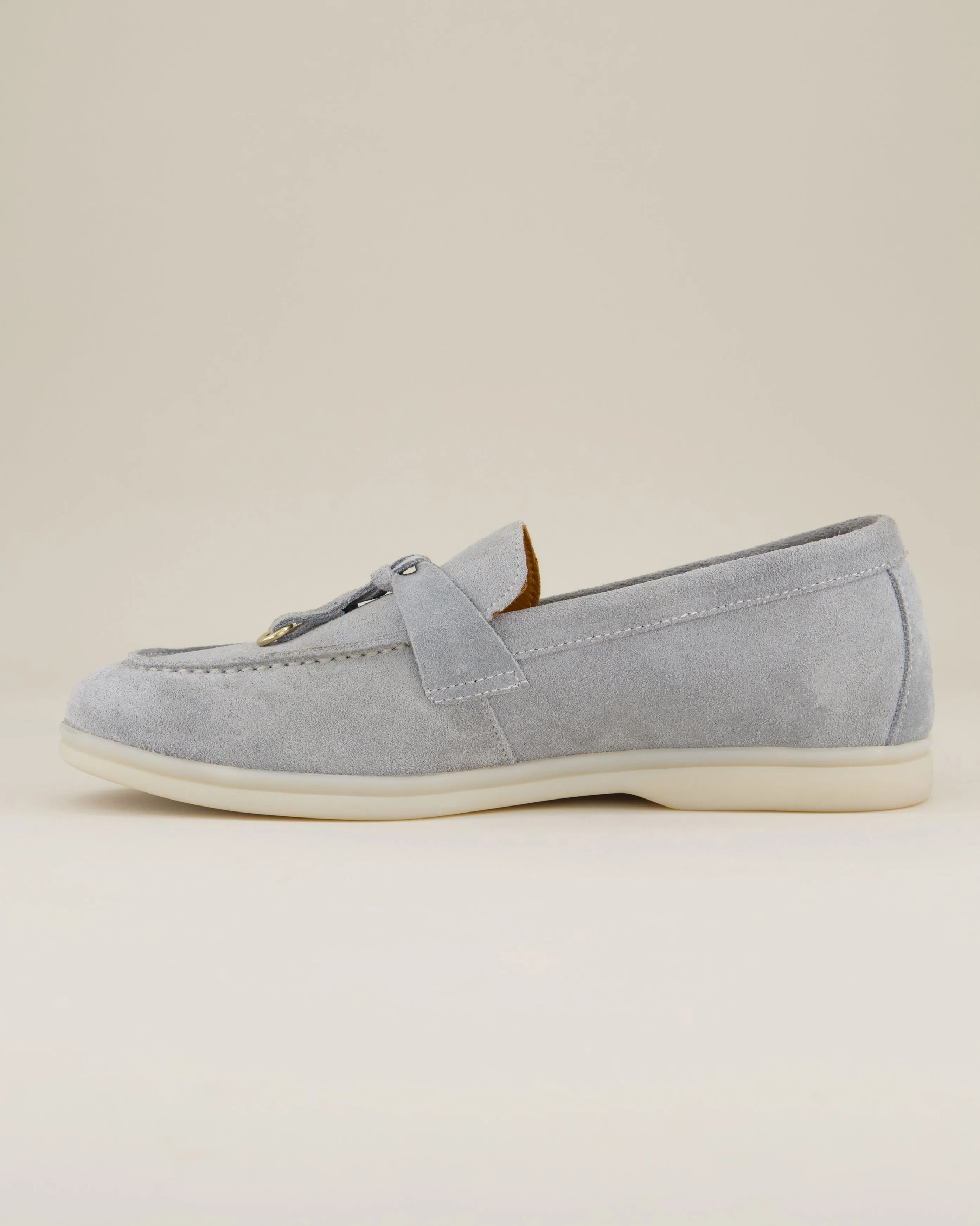 Nina Loafer  AVWL01-Smoke