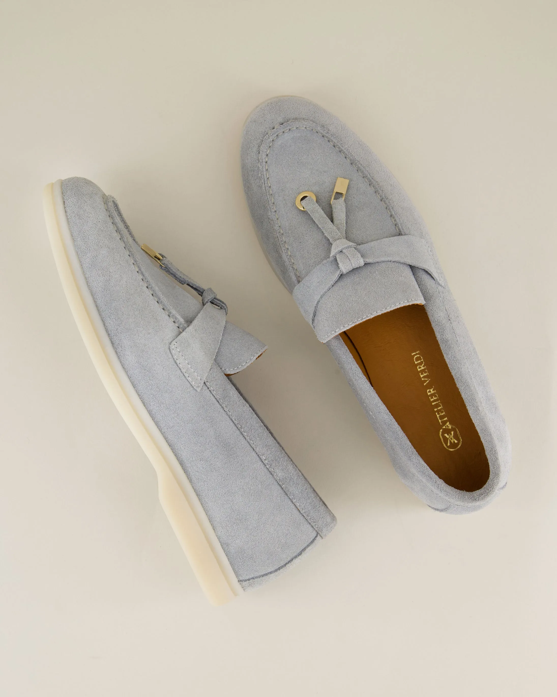 Nina Loafer  AVWL01-Smoke