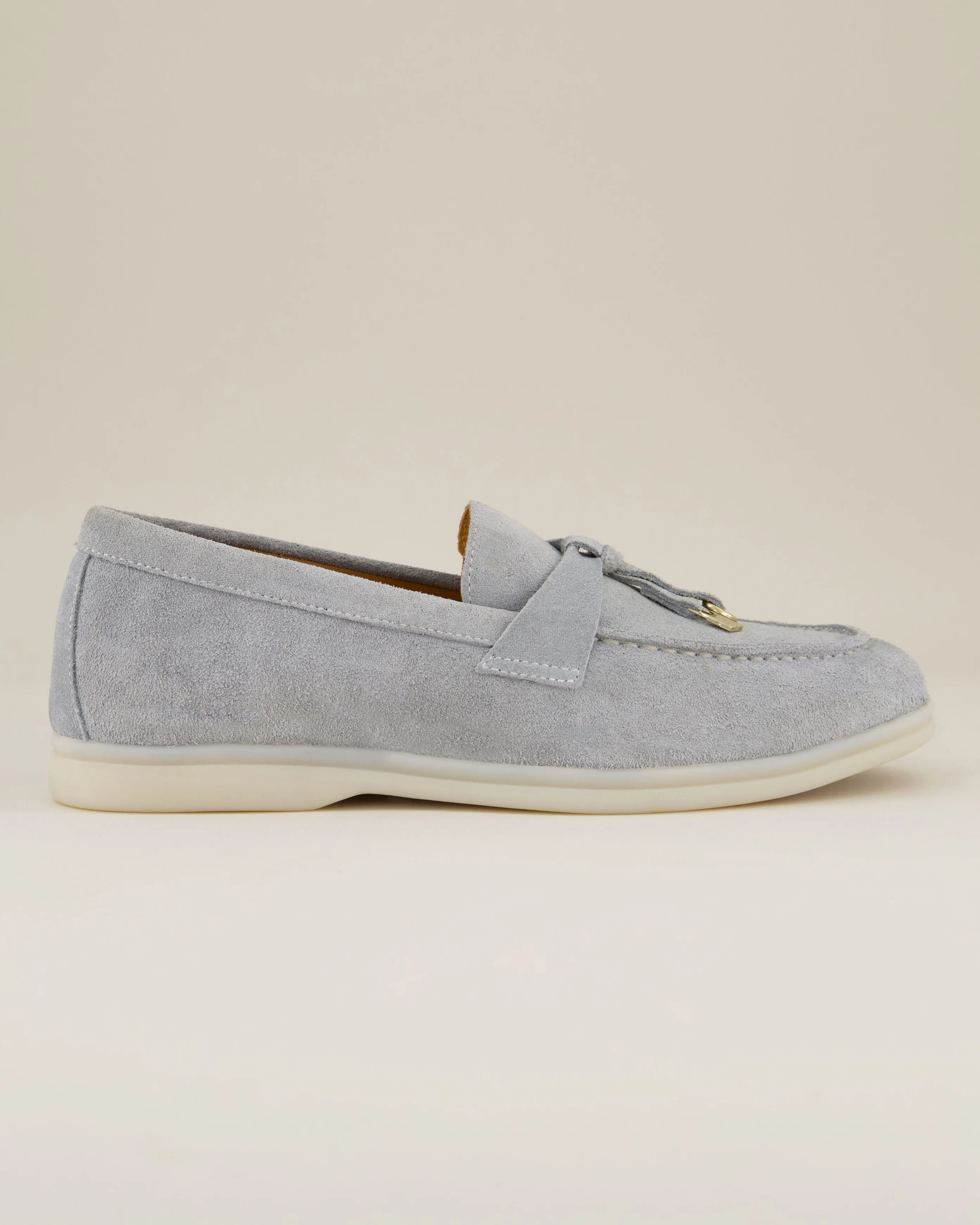 Nina Loafer  AVWL01-Smoke