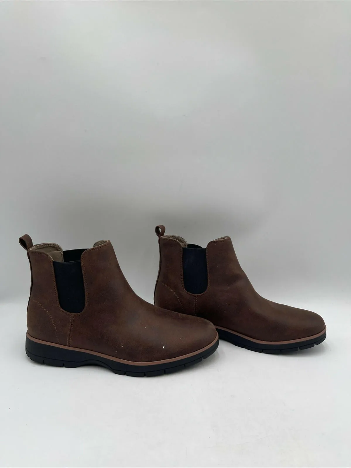 NWB Dr. Scholl's Women's Northbound Brown Size 8W