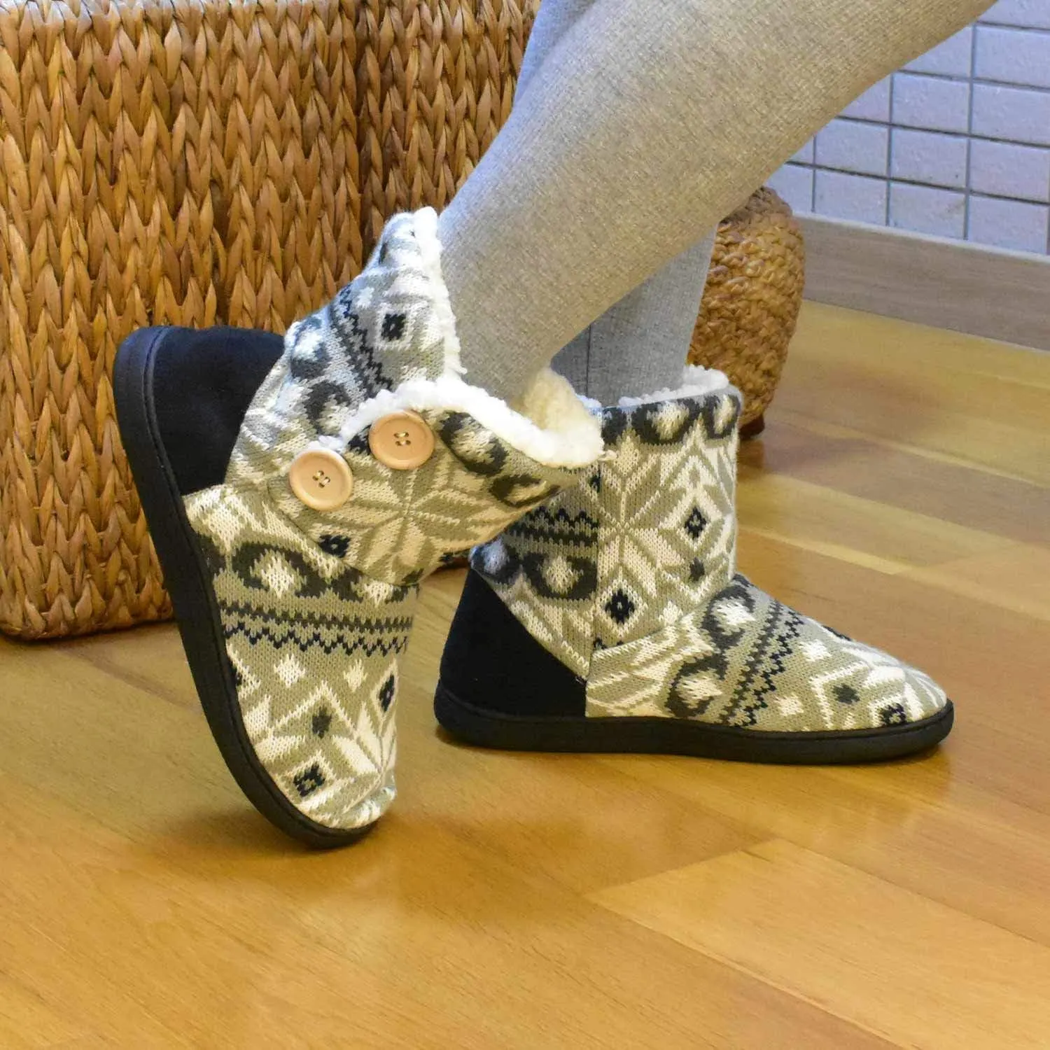 ONCAI Women's Slippers Comfort Knit Boots Winter Warm Outdoor Indoor Shoes