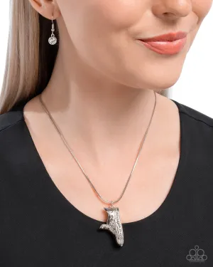 Paparazzi Necklace ~ Sneaker Shimmer - White