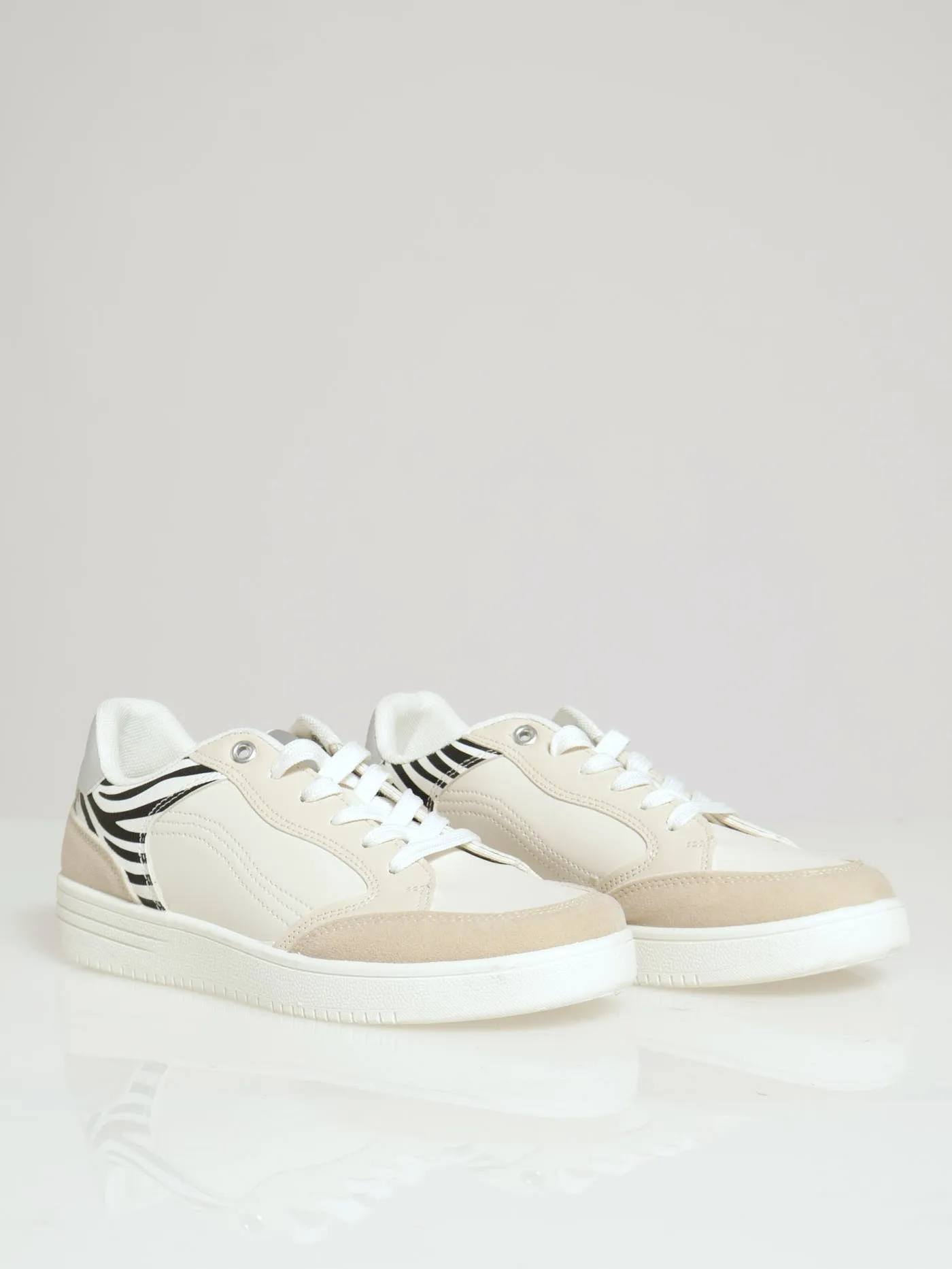 Plim Sneaker With Zebra Print Counter - White