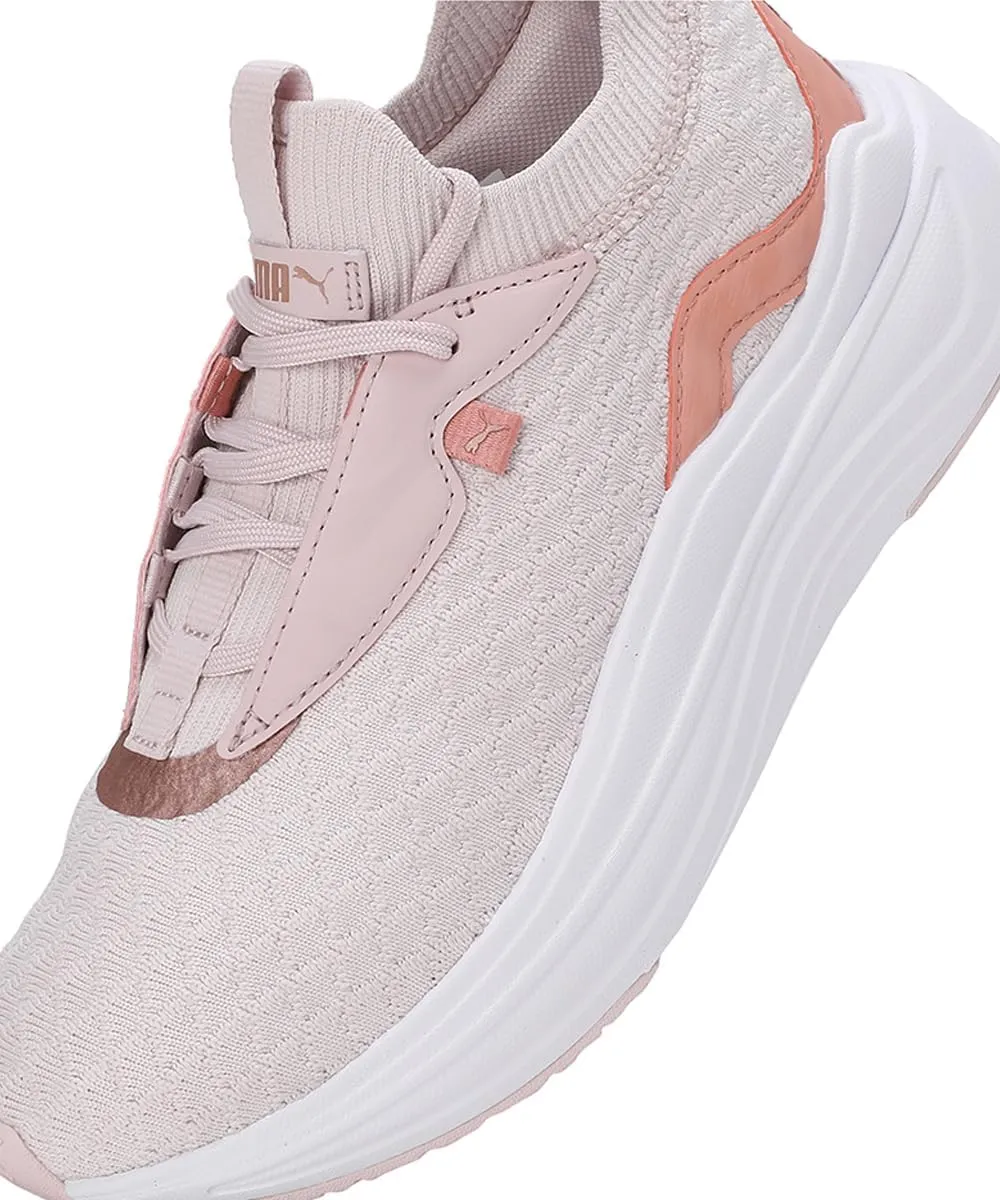 PUMA Women's Softride Stakd Premium WNS Sneaker