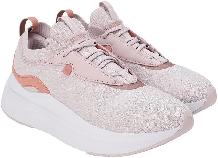 PUMA Women's Softride Stakd Premium WNS Sneaker