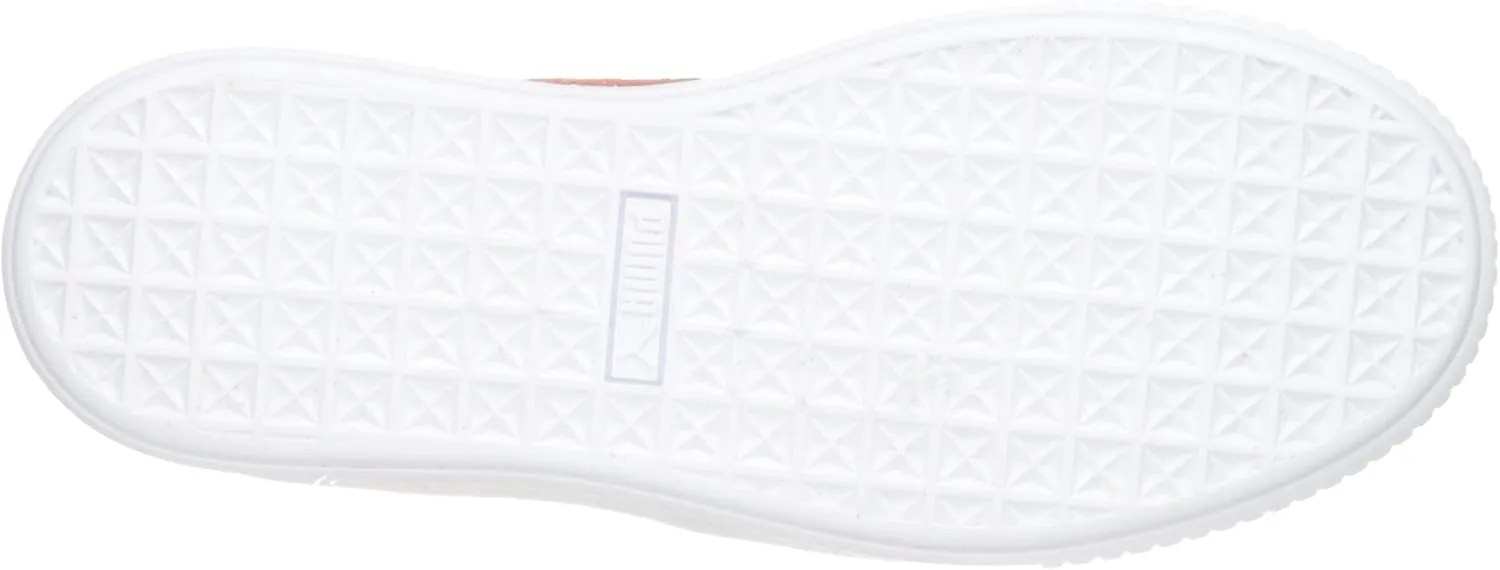 PUMA Women's Suede Platform Core Fashion Sneaker