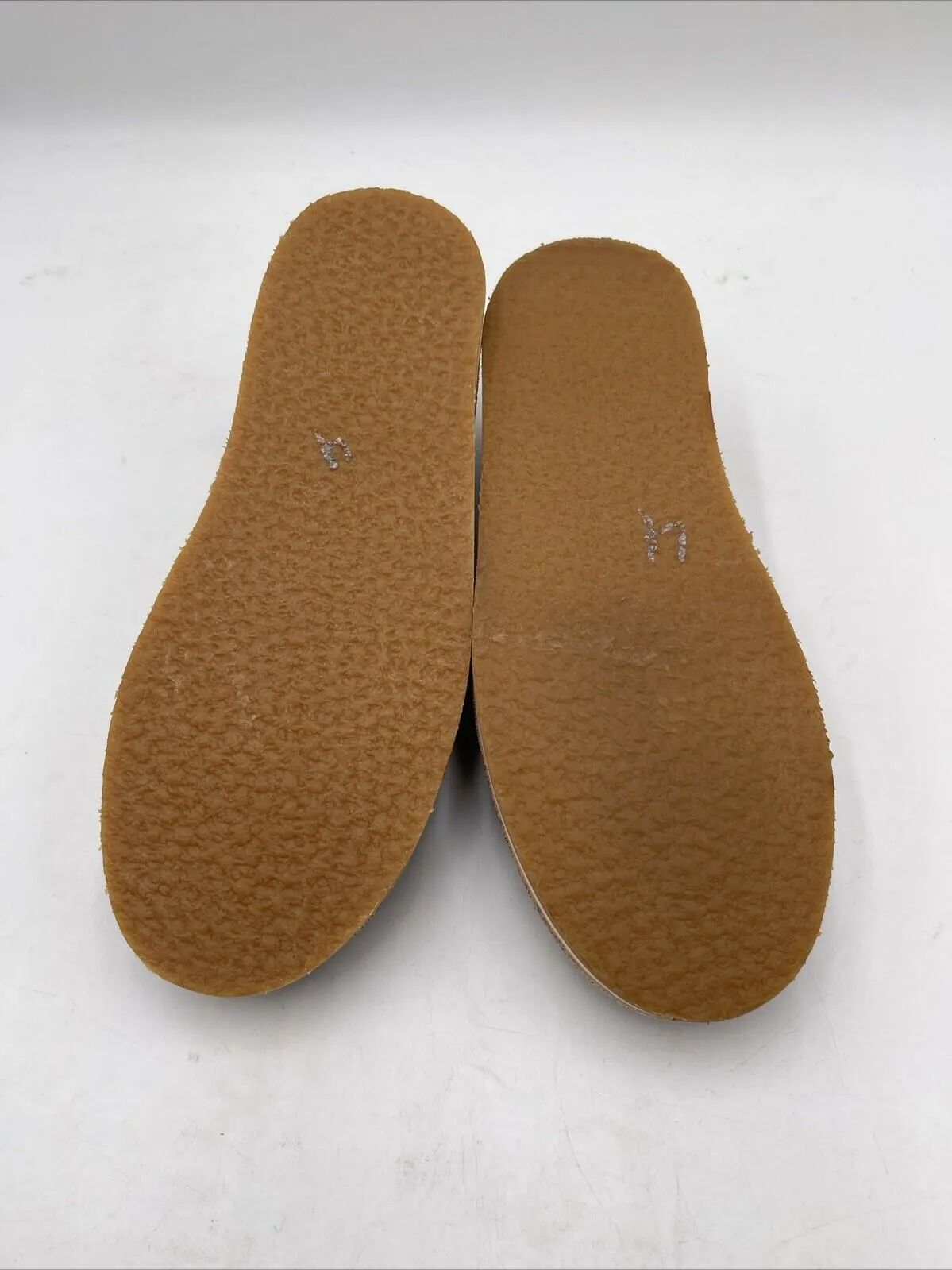 RANK 45 Women's Amberlin Textured Print Pull On Casual Shoe Brown Size 7 - Very Good