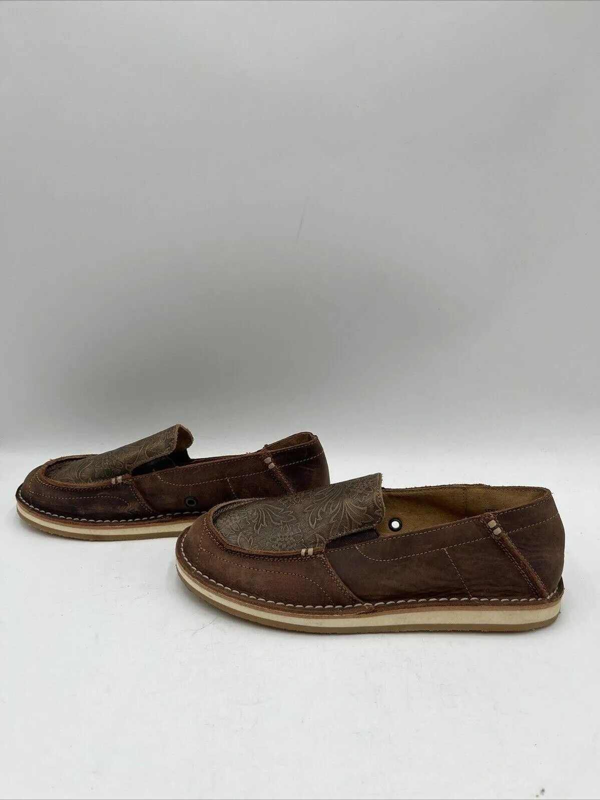 RANK 45 Women's Amberlin Textured Print Pull On Casual Shoe Brown Size 7 - Very Good