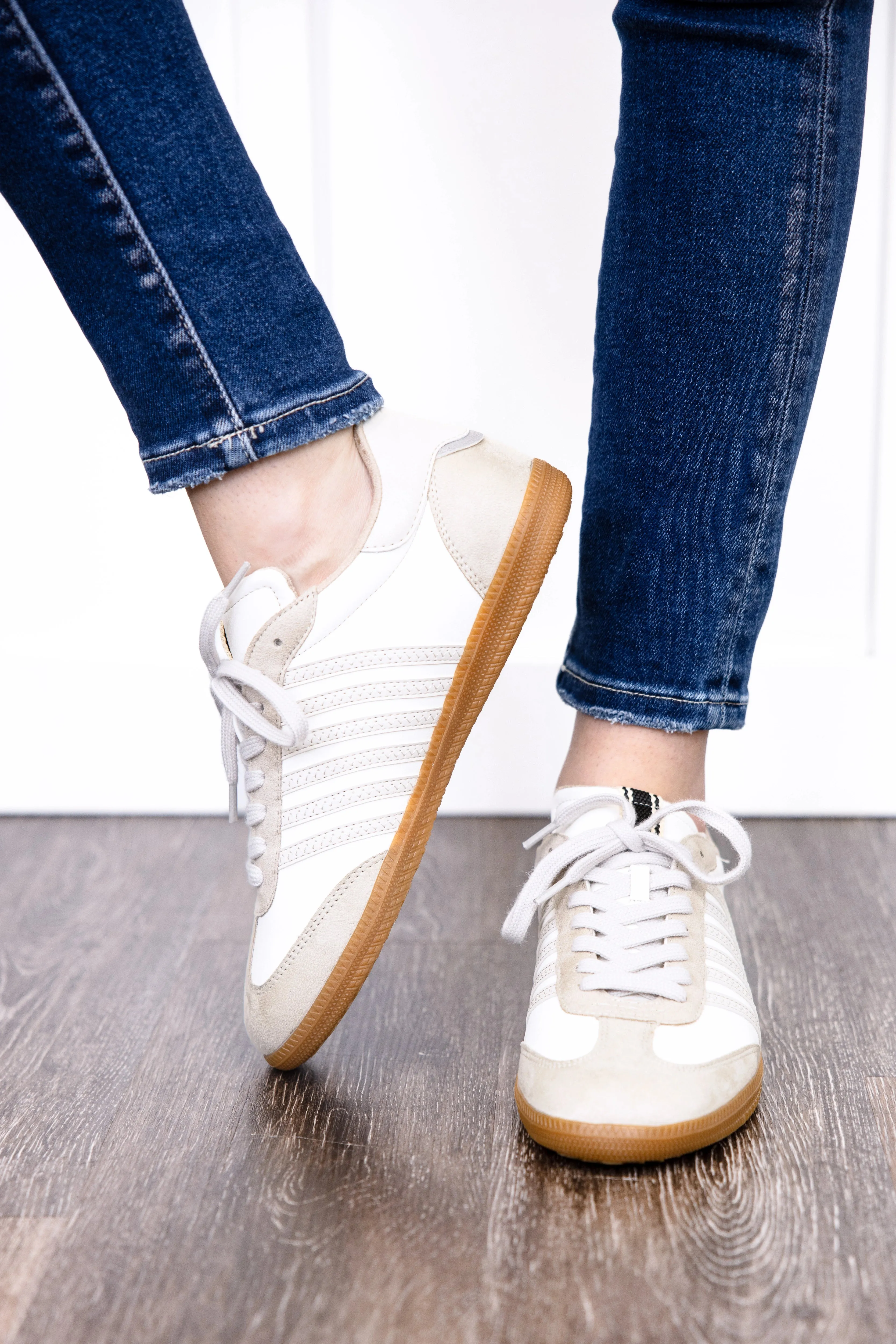 Shu Shop Stevie Women's Suede Sneaker
