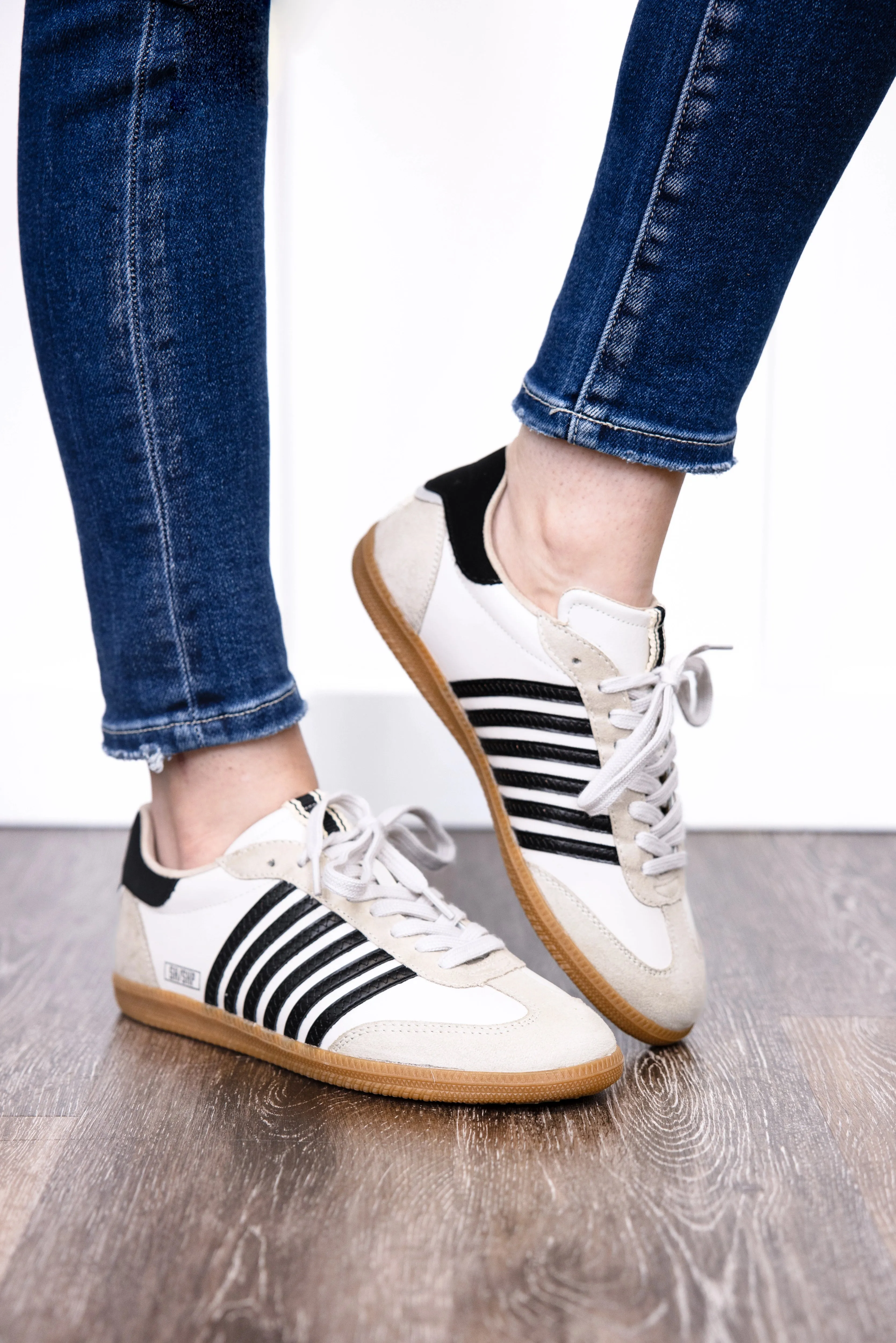 Shu Shop Stevie Women's Suede Sneaker