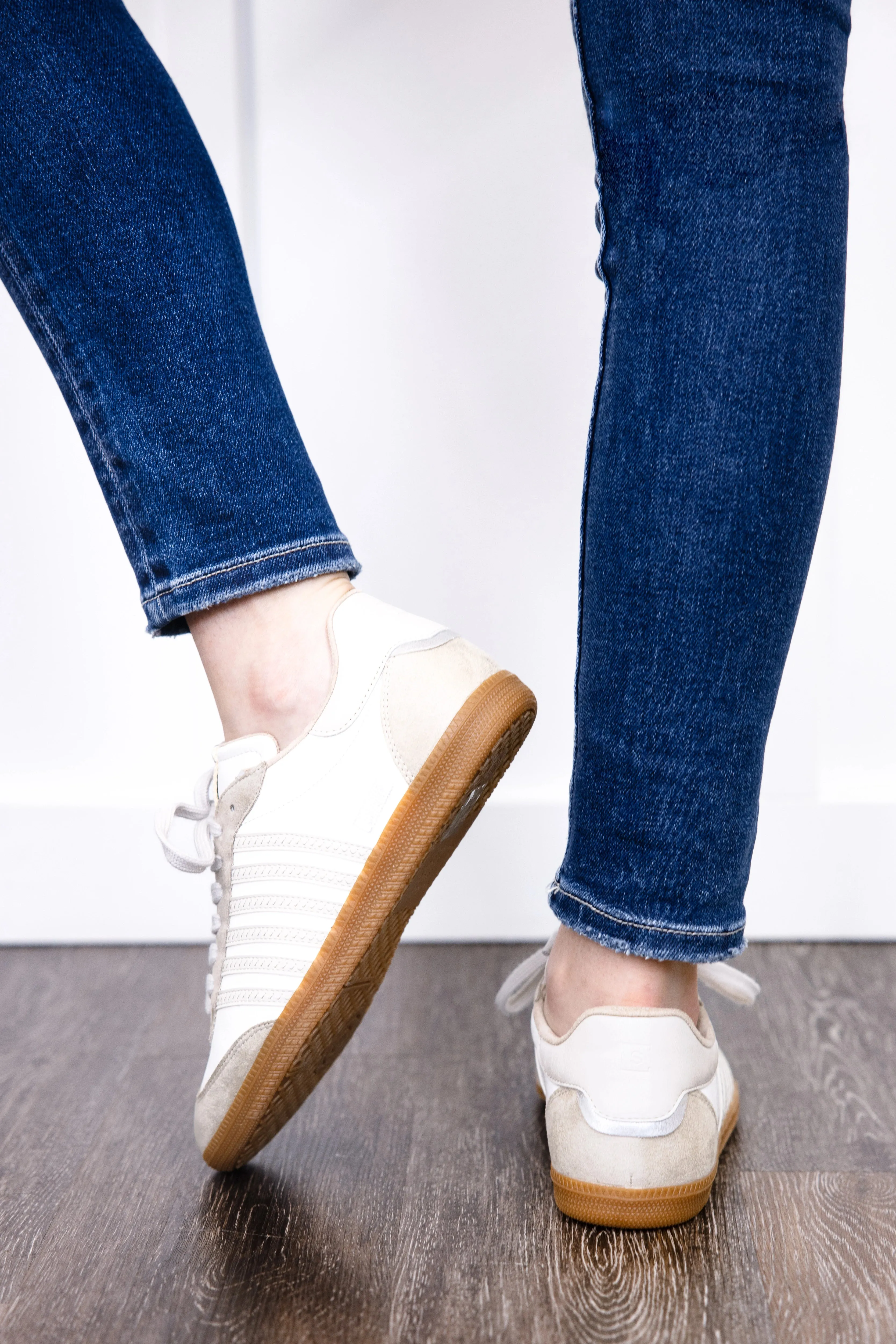 Shu Shop Stevie Women's Suede Sneaker