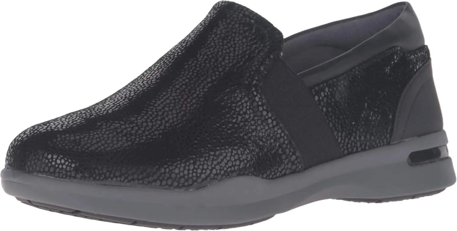 SoftWalk Women's Vantage Loafer