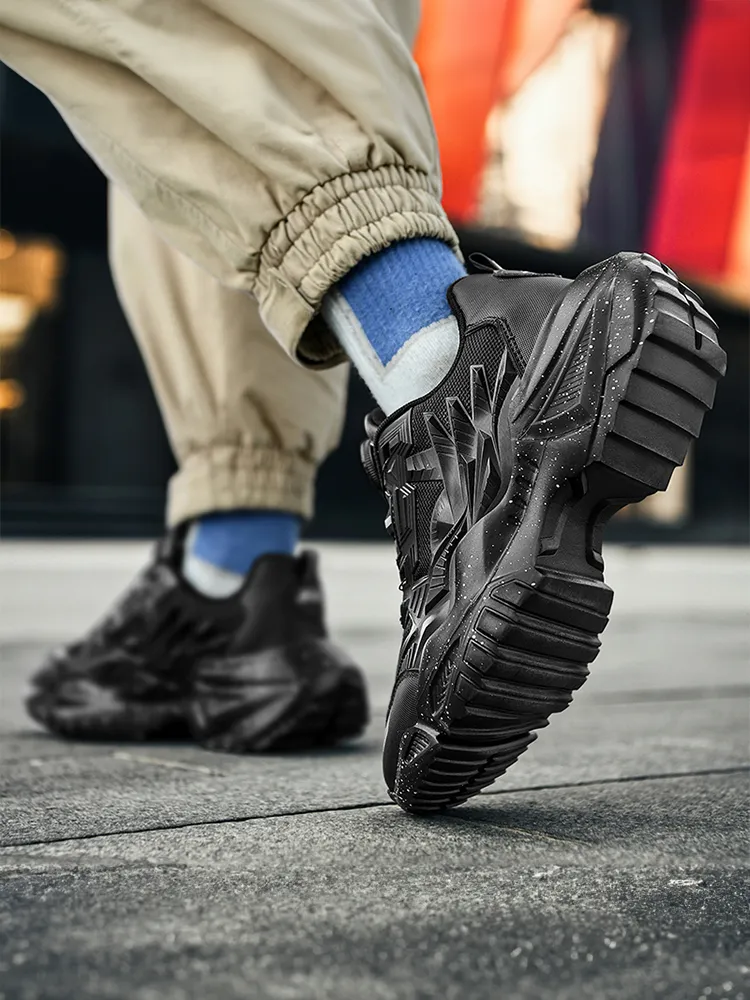 Streetwear sneaker