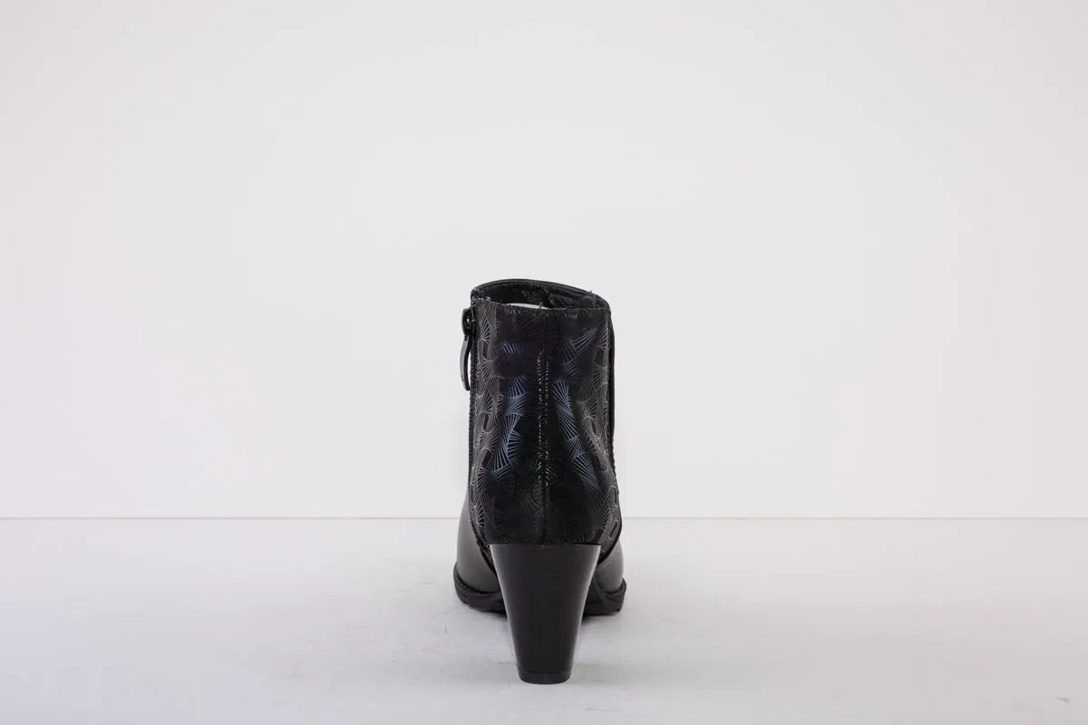 SUSST CHERUB22 MEDIUM HEEL ANKLE BOOT - BLACK