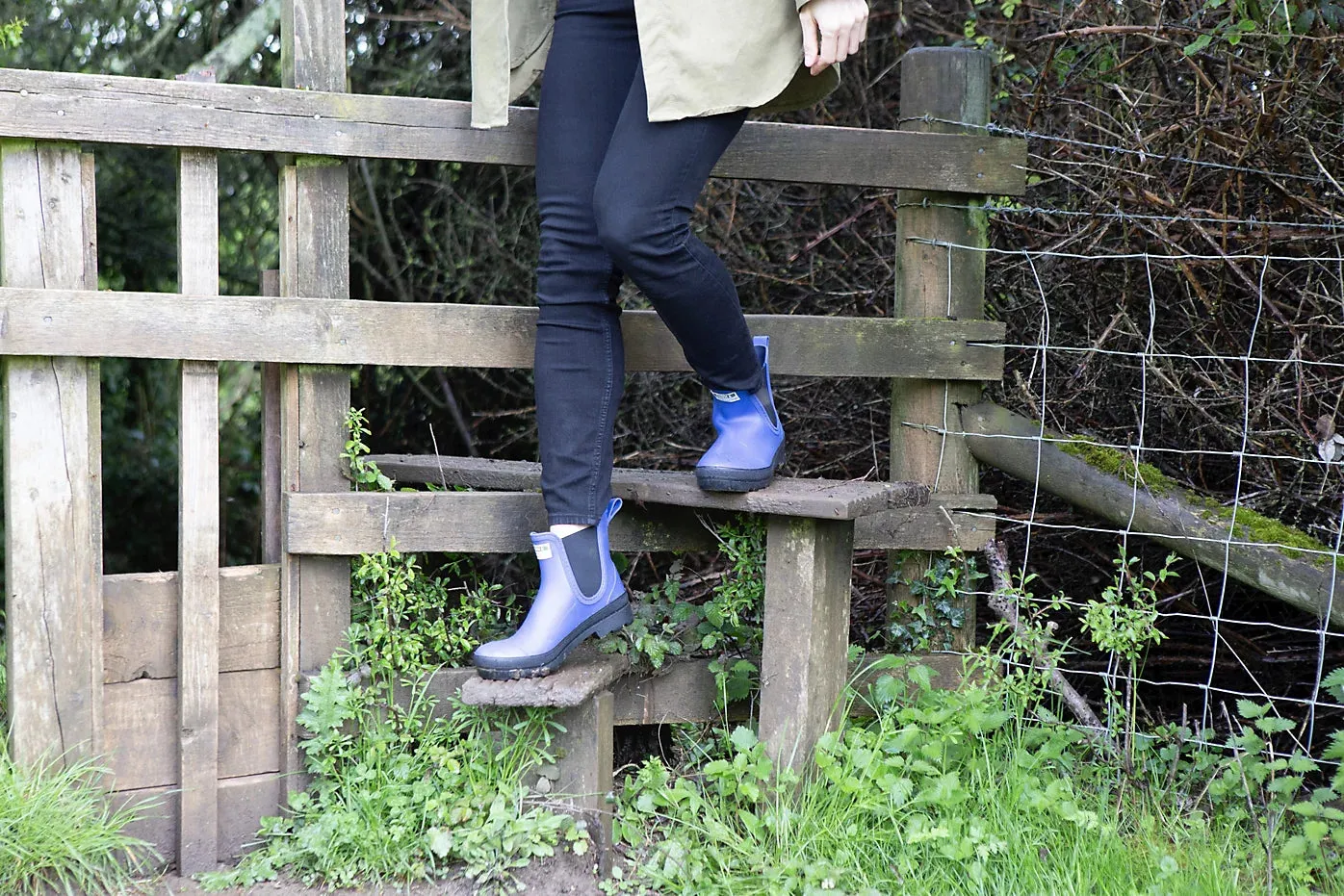 Town & Country Ankle Boot Blue Size 5