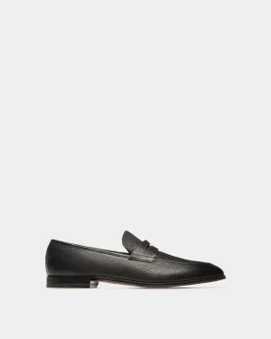 Webb Men's Grained Deer Leather Penny Loafer In Black
