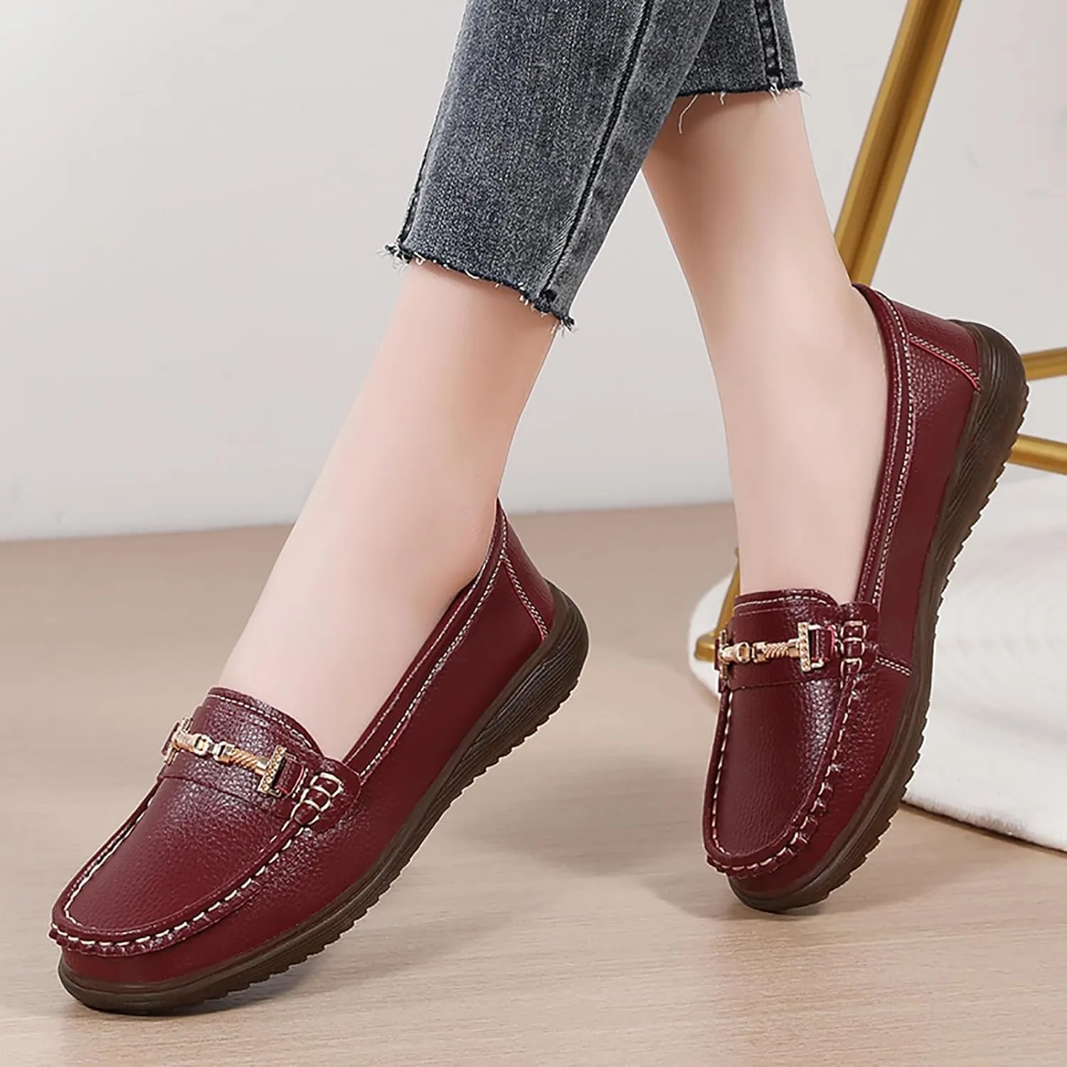 Women's Wide Width Loafers Comfort Slip on Shoes Walking Shoes for Ladies Mocassins Driving Shoe